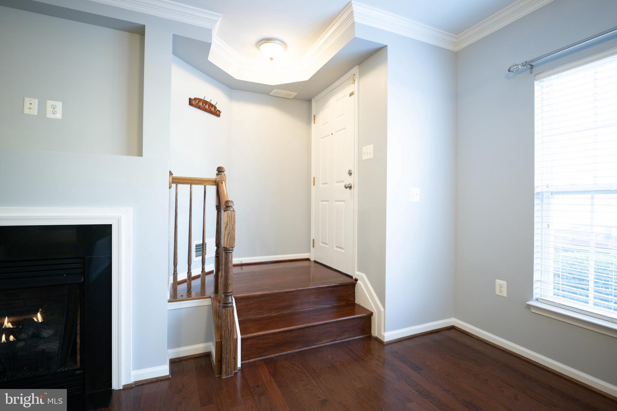 MARKET CENTER - Residential Lease