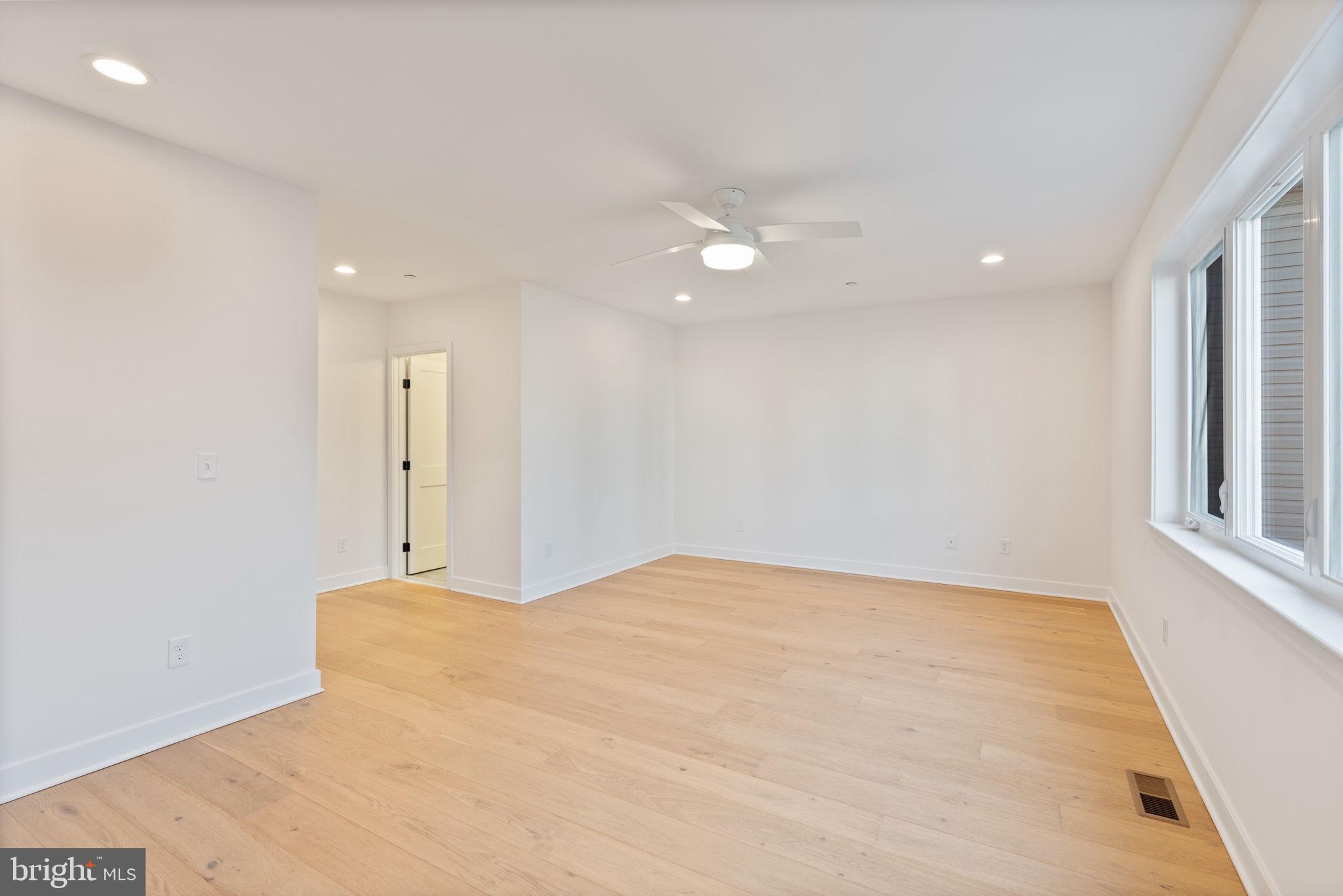 HAMPDEN HISTORIC DISTRICT - Residential