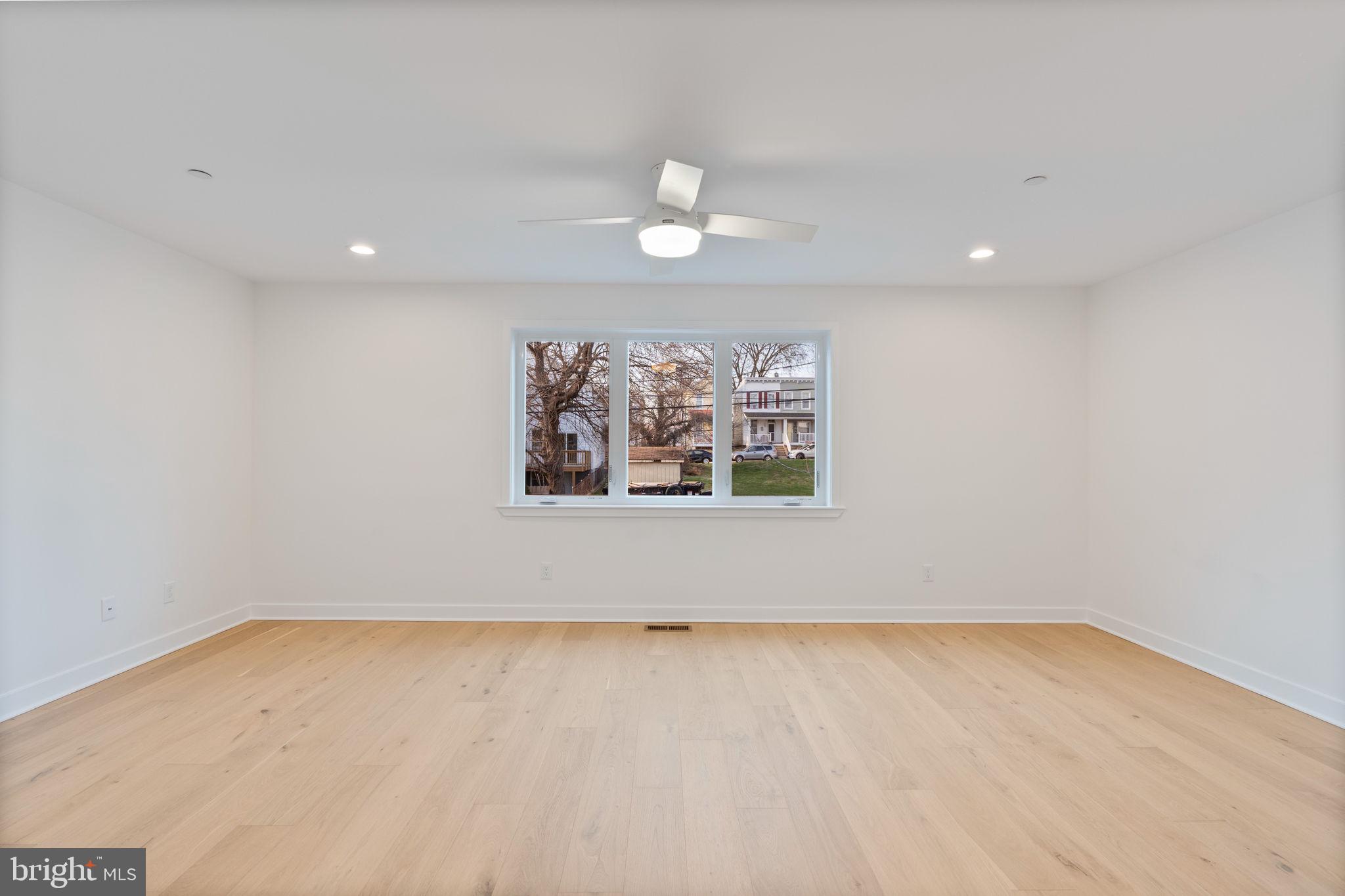 HAMPDEN HISTORIC DISTRICT - Residential