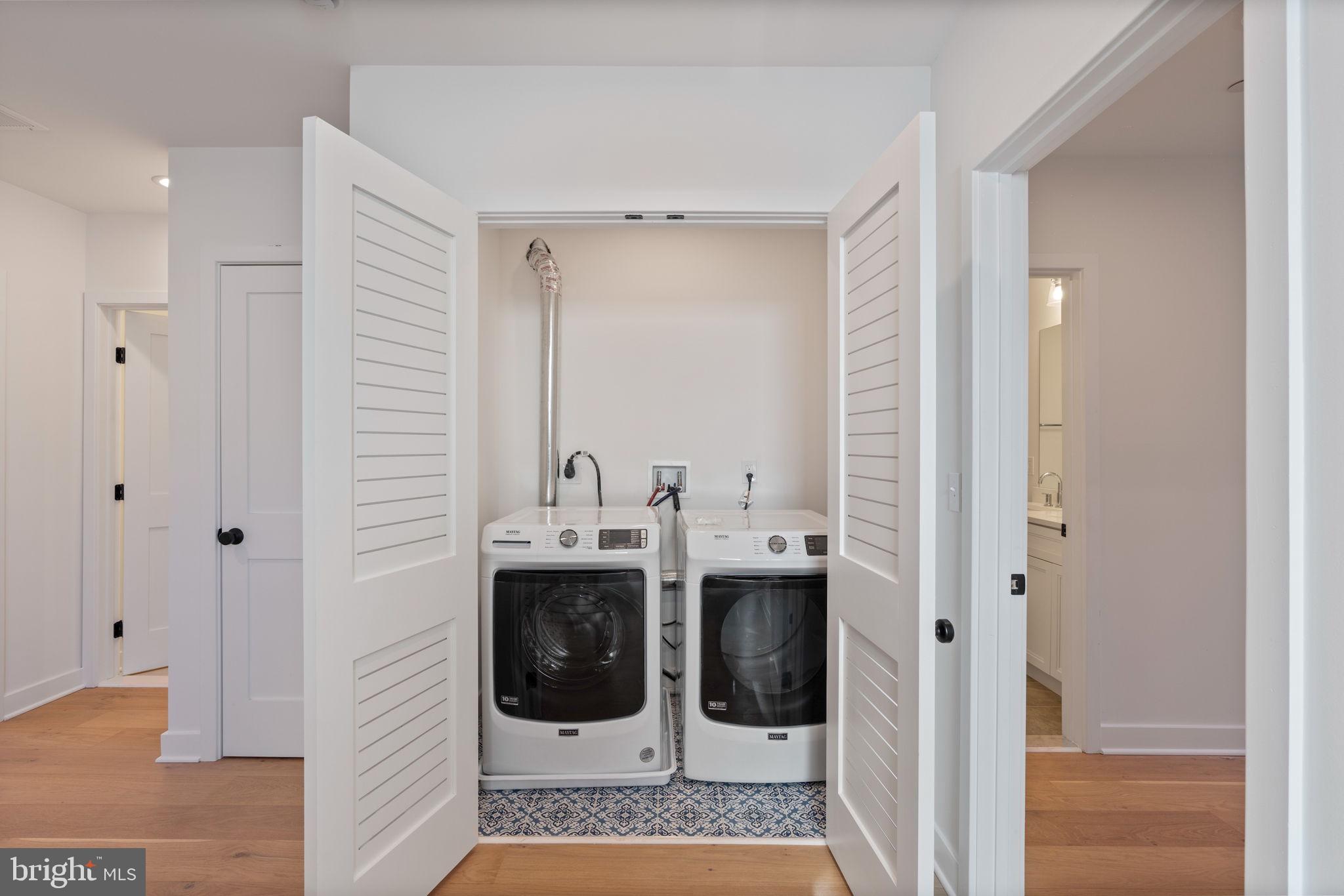 HAMPDEN HISTORIC DISTRICT - Residential