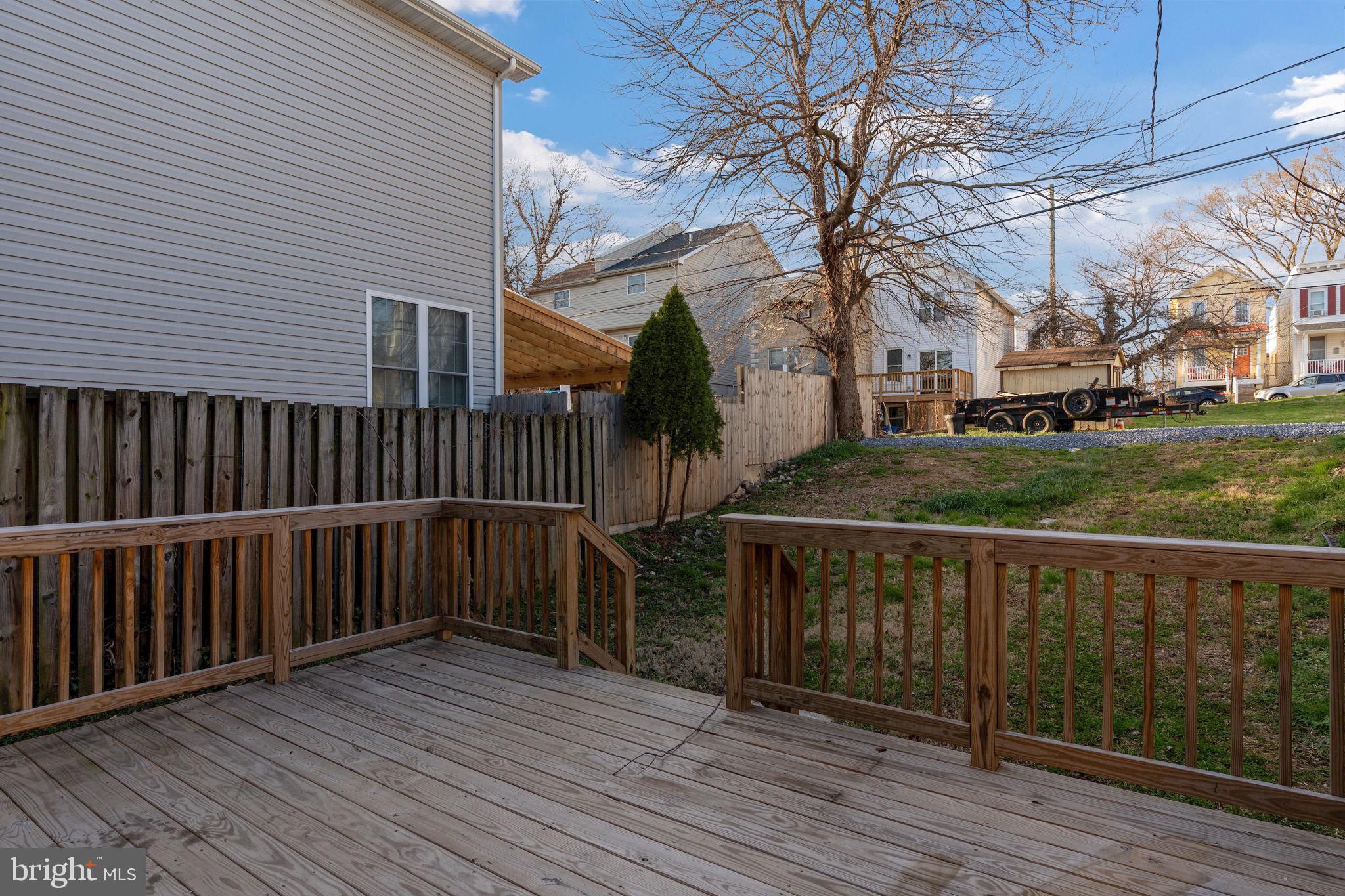 HAMPDEN HISTORIC DISTRICT - Residential