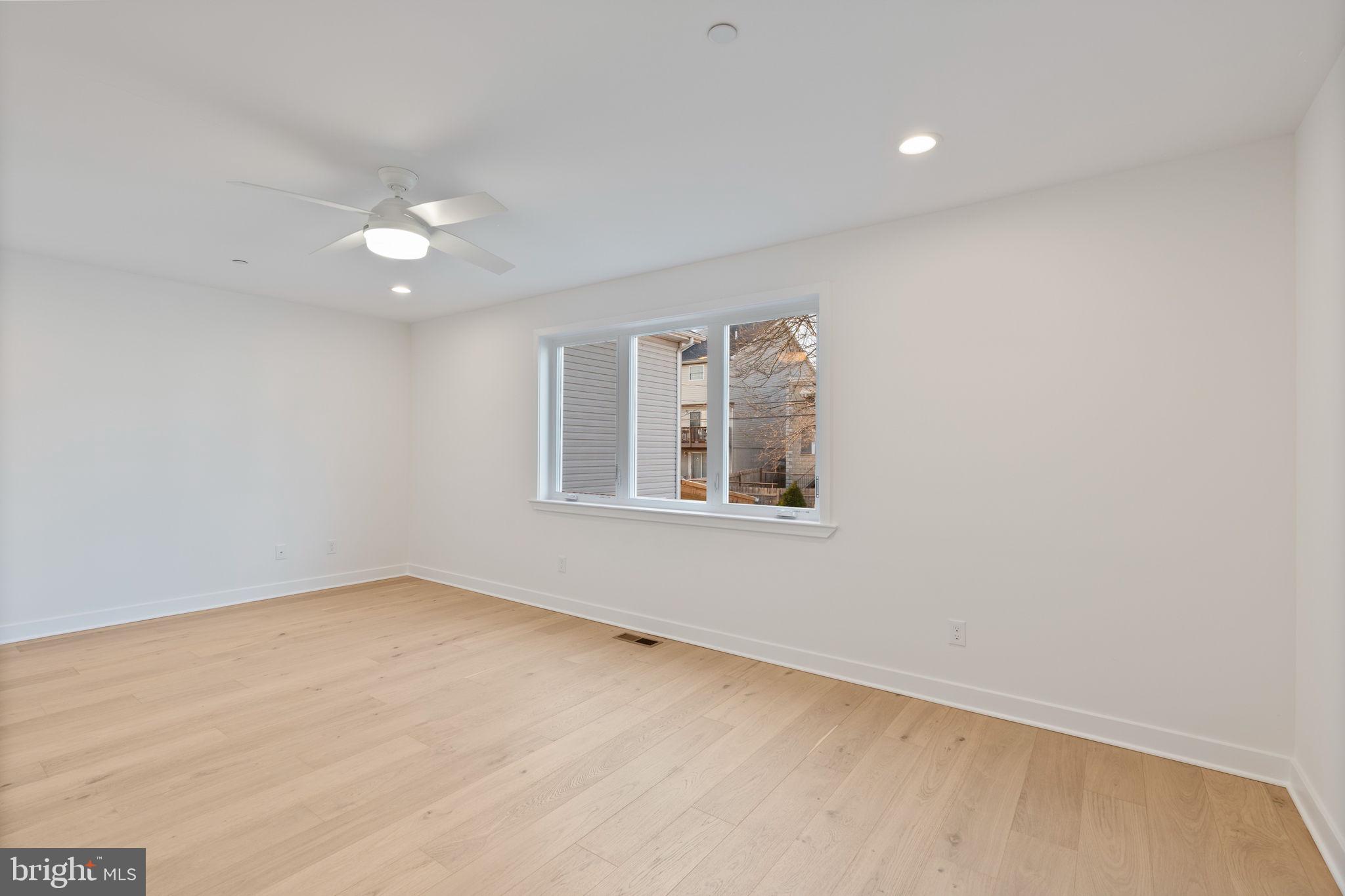 HAMPDEN HISTORIC DISTRICT - Residential