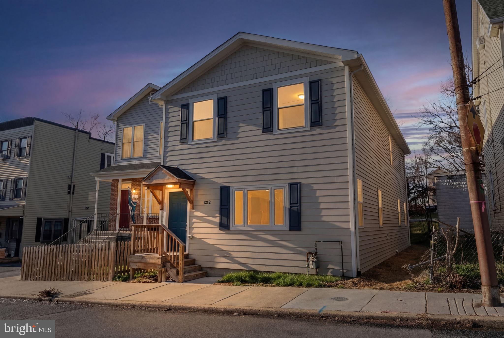 HAMPDEN HISTORIC DISTRICT - Residential