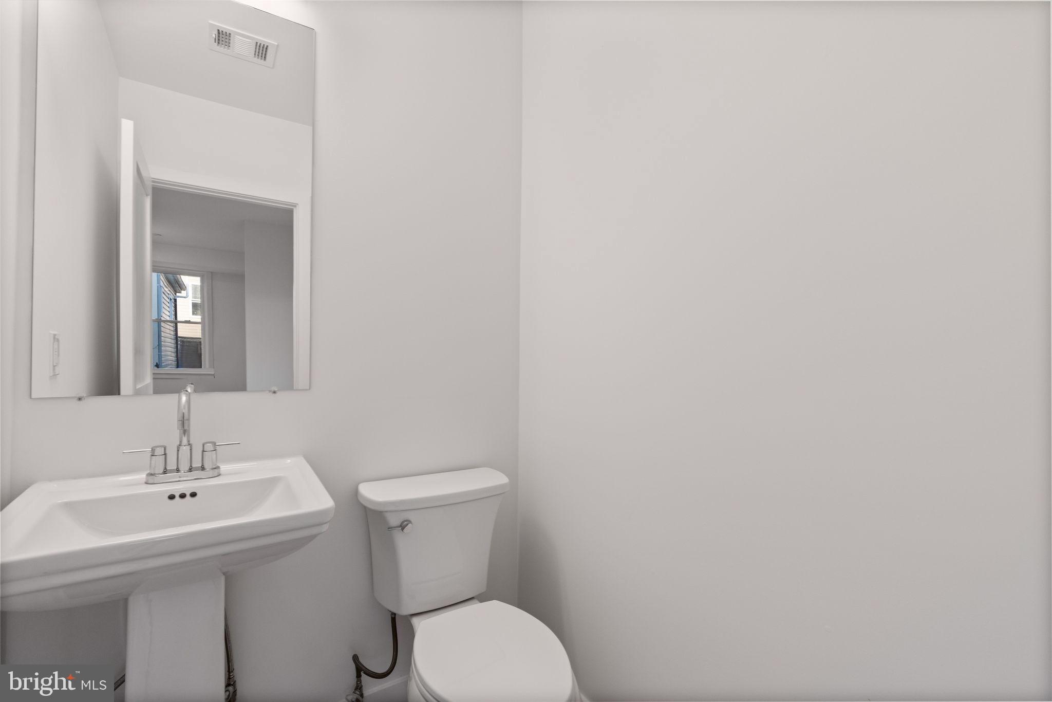 HAMPDEN HISTORIC DISTRICT - Residential