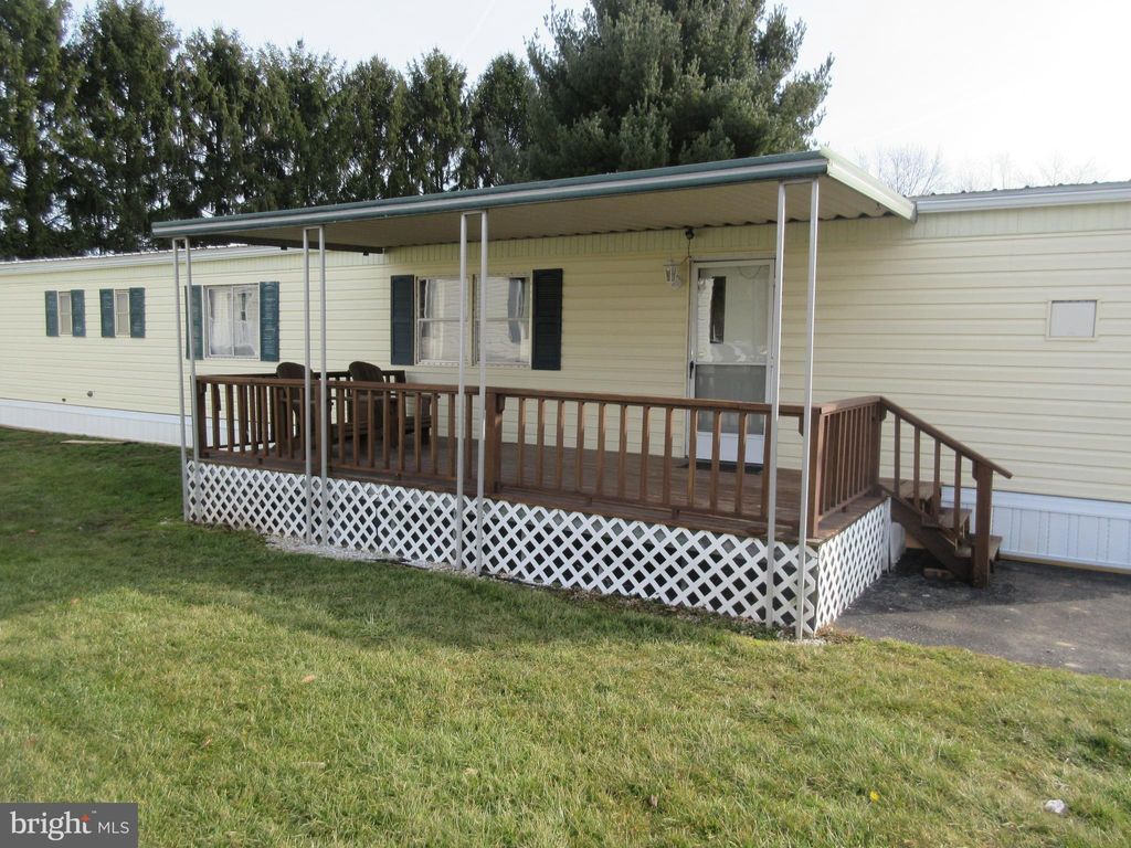 Photo of 32 HINDEN HOMES, DENVER, PA 17517 (MLS # PALA2029624)