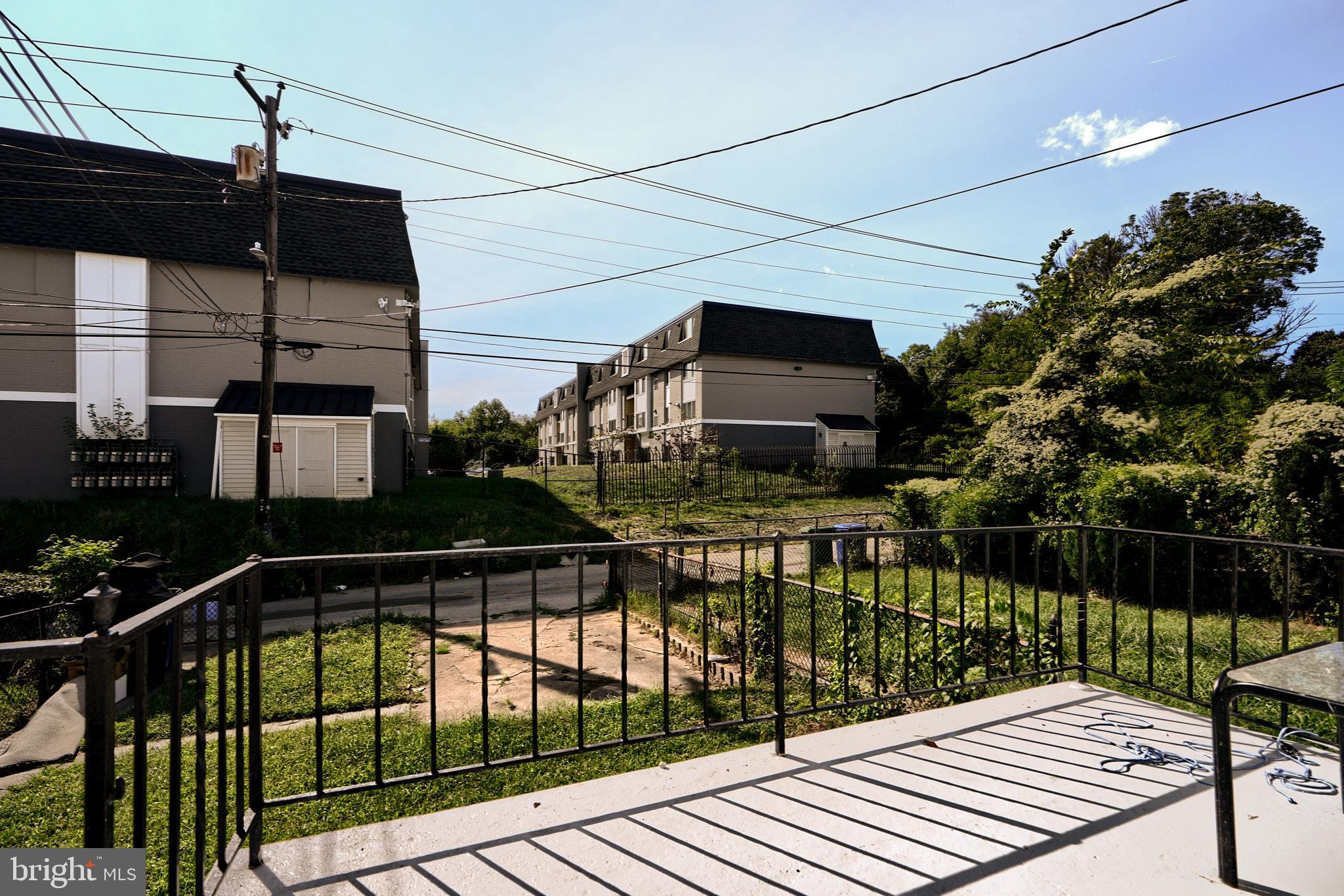 BRIDGEVIEW - GREENLAWN - Residential