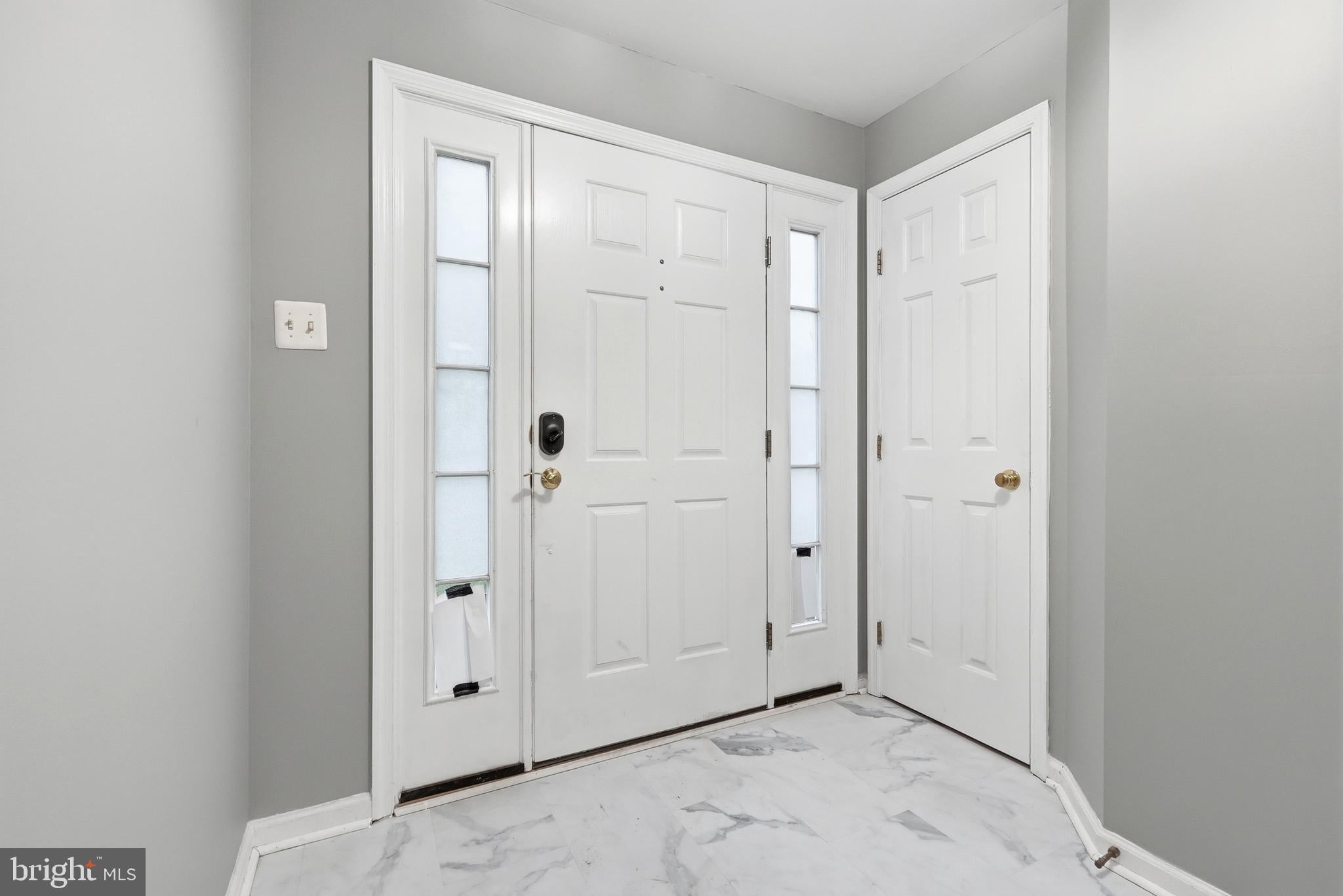 13722 PALMETTO CIRCLE
