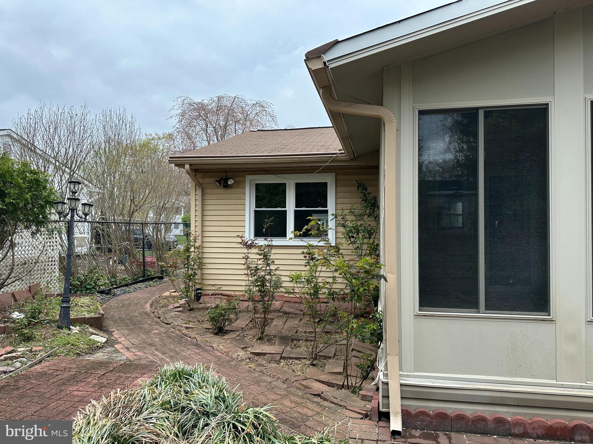 DALE CITY - Residential