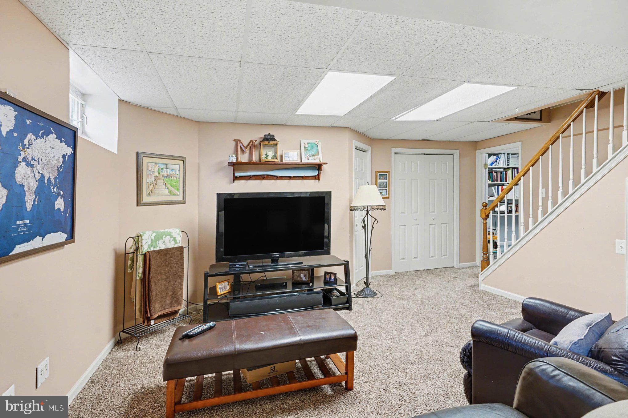 CHARLESTOWNE - Residential