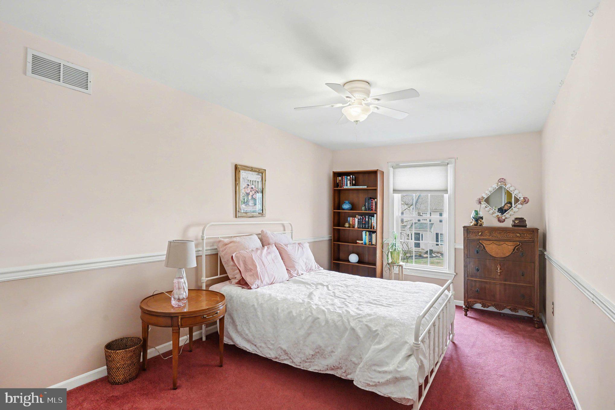 CHARLESTOWNE - Residential