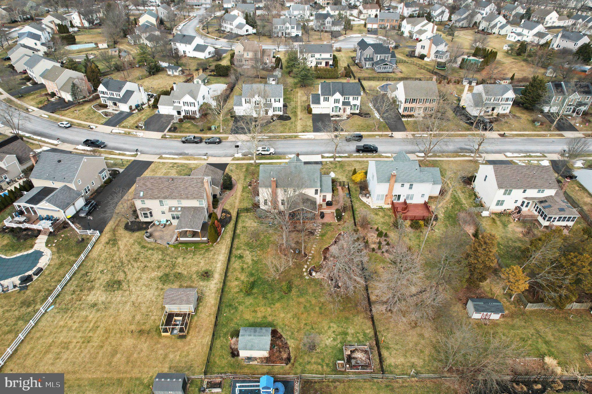 CHARLESTOWNE - Residential