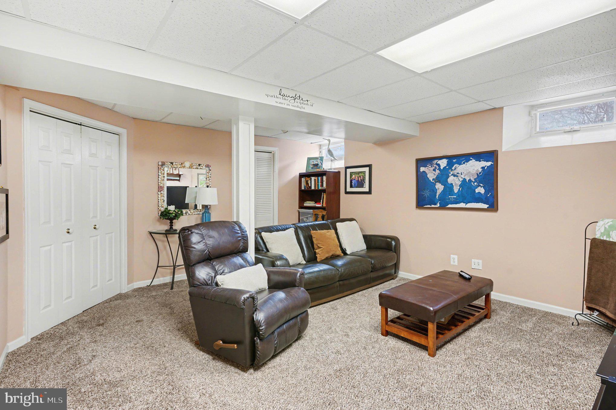 CHARLESTOWNE - Residential