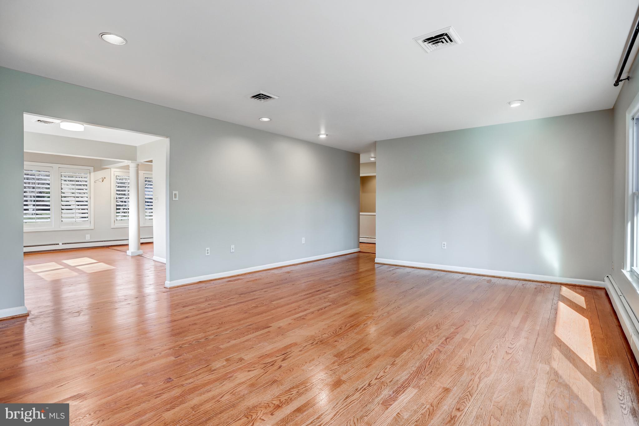 FALLS HILL - Residential Lease