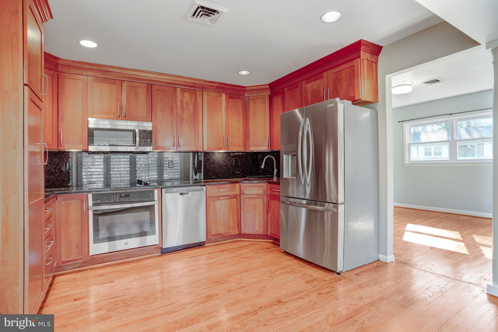 FALLS HILL - Residential Lease