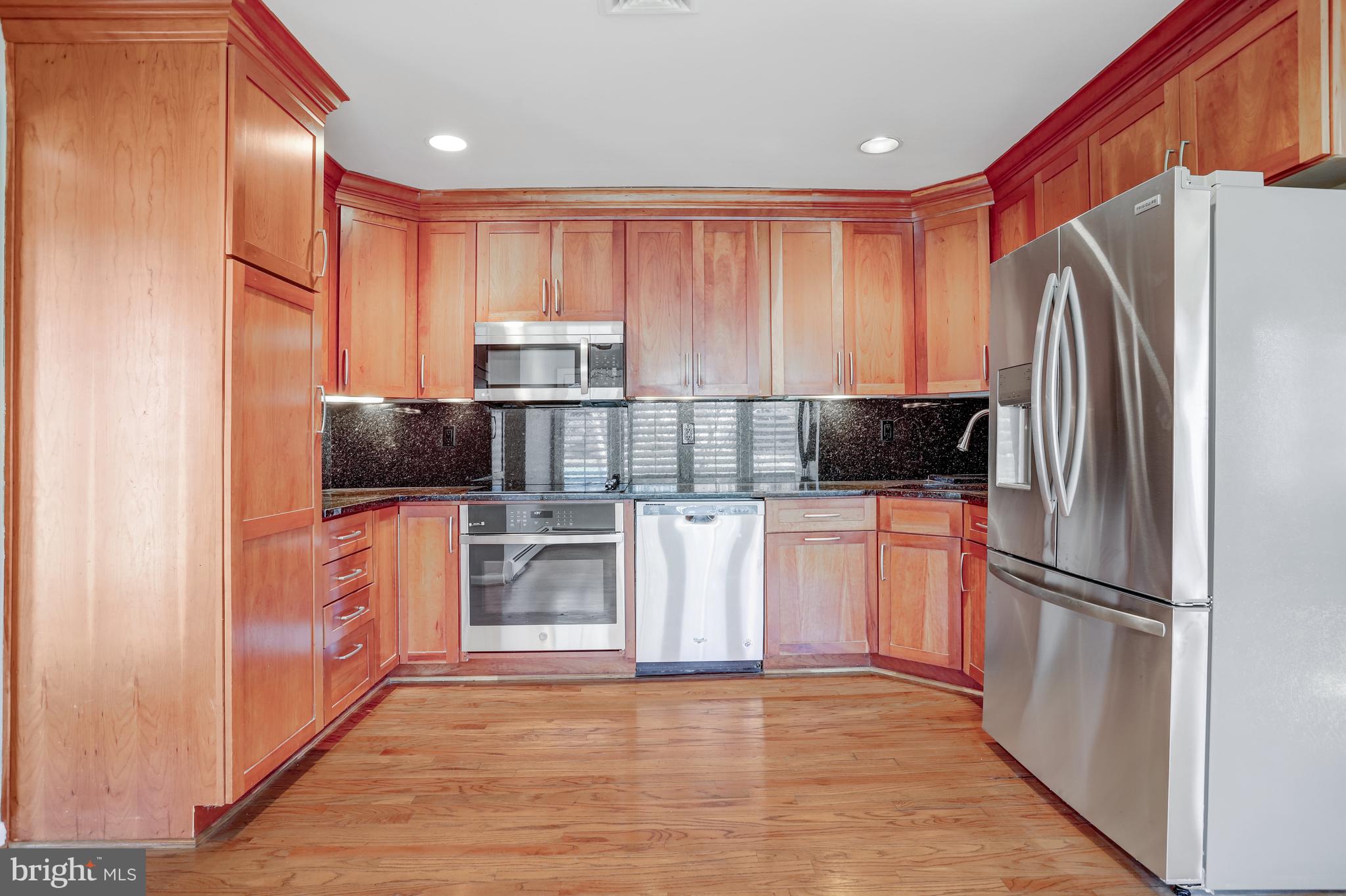 FALLS HILL - Residential Lease