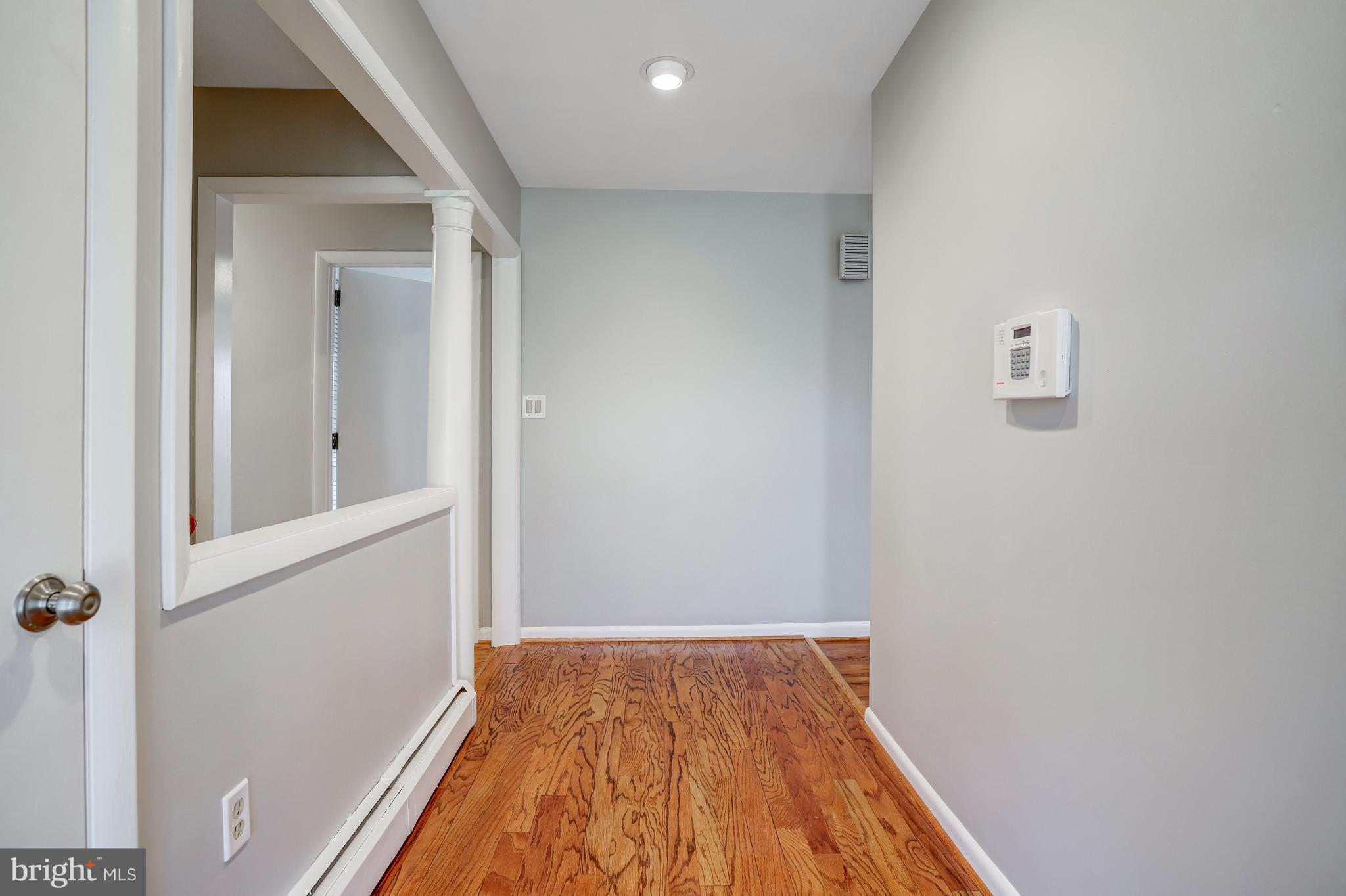 FALLS HILL - Residential Lease