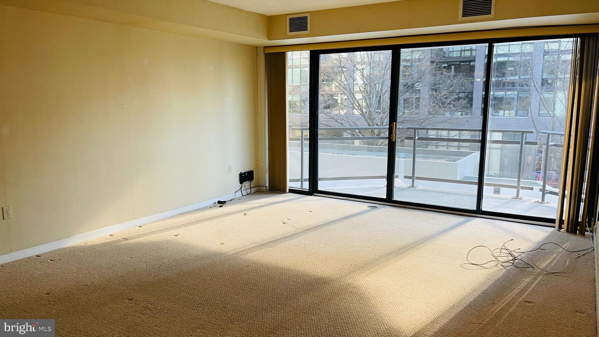 1530 KEY BOULEVARD 307