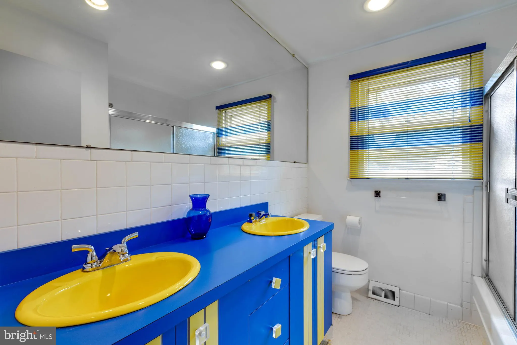 Glenside, Pennsylvania 19038, United States, 4 Bedrooms Bedrooms, ,3 BathroomsBathrooms,Residential,Coming Soon,193983