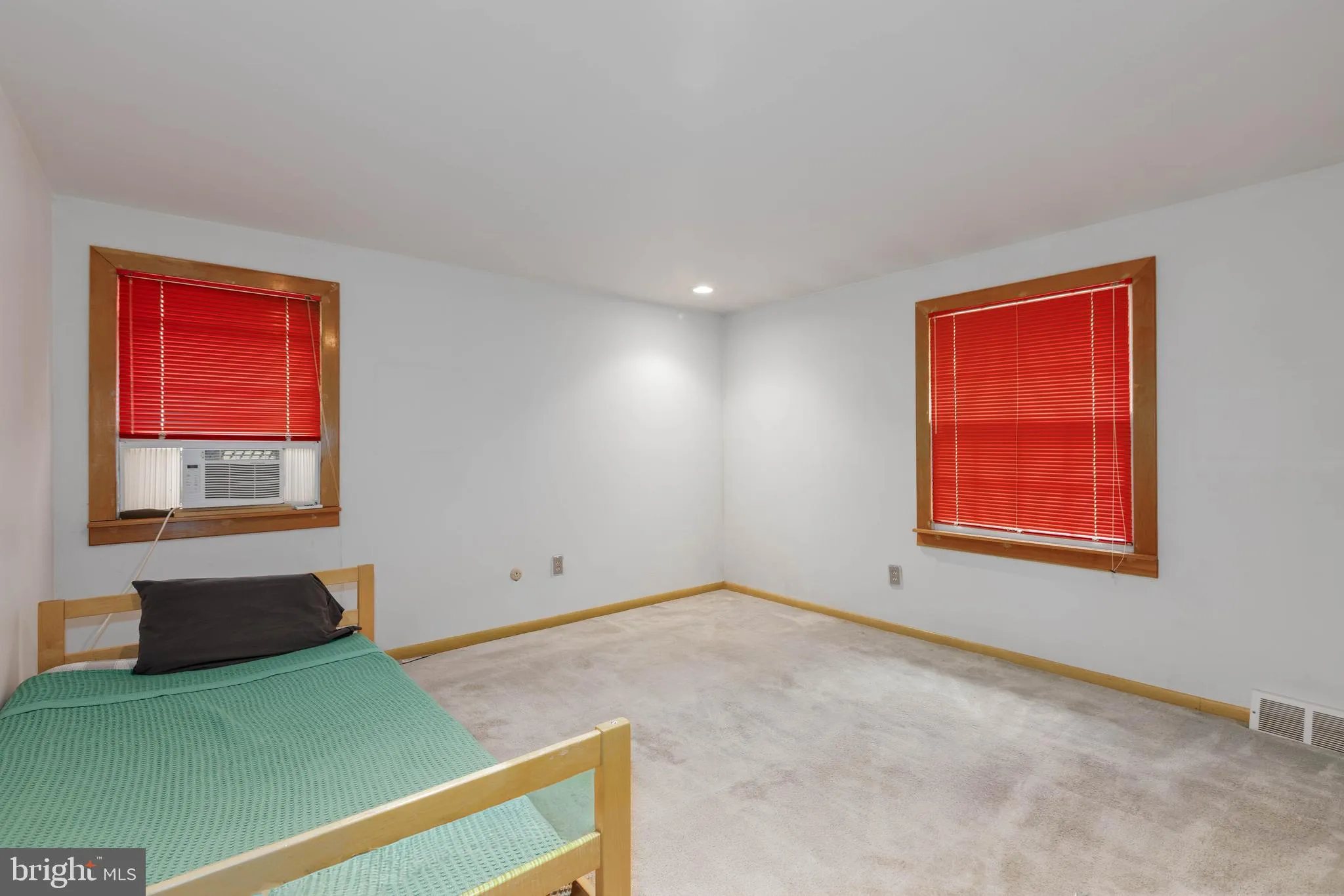 Glenside, Pennsylvania 19038, United States, 4 Bedrooms Bedrooms, ,3 BathroomsBathrooms,Residential,Coming Soon,193983