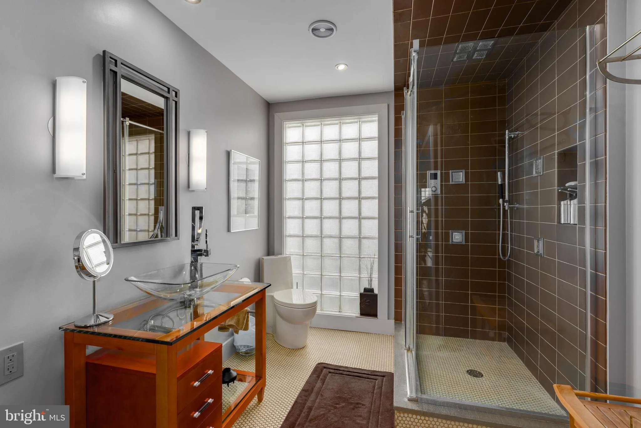 Glenside, Pennsylvania 19038, United States, 4 Bedrooms Bedrooms, ,3 BathroomsBathrooms,Residential,Coming Soon,193983