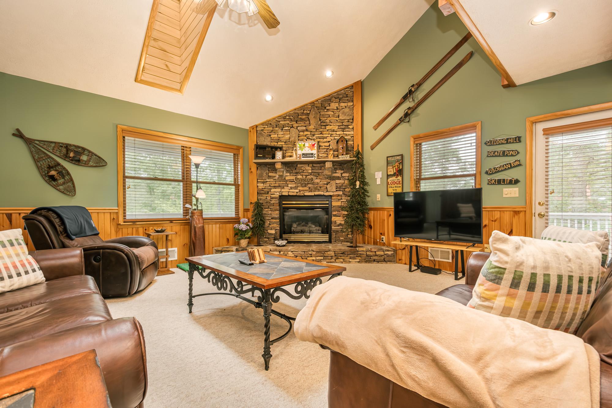 THE GREENS AT WISP - Residential