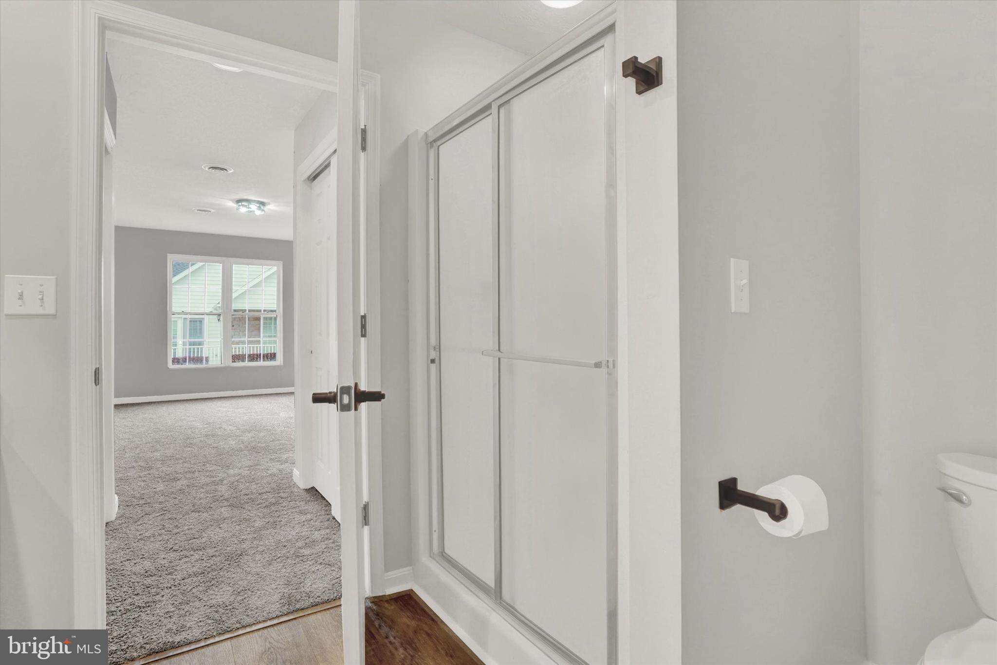 VILLAS ON THE LAKE - Residential