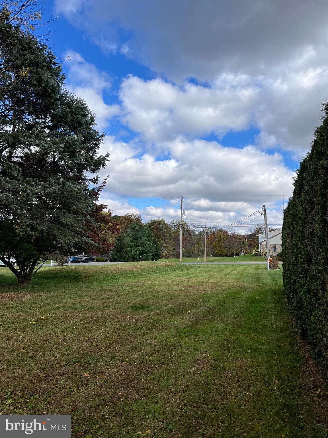 NORTHRIDGE - Residential