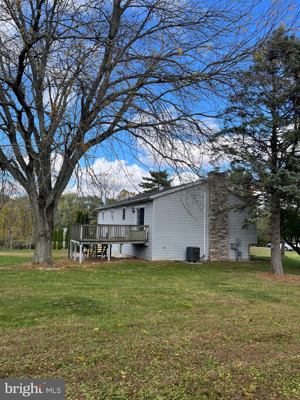 NORTHRIDGE - Residential