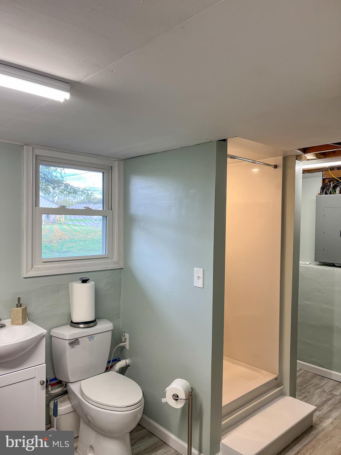 NORTHRIDGE - Residential