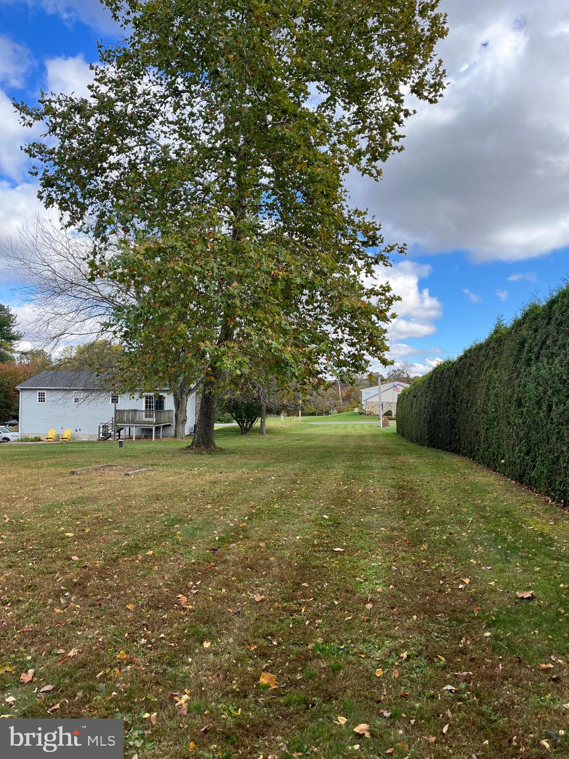 NORTHRIDGE - Residential