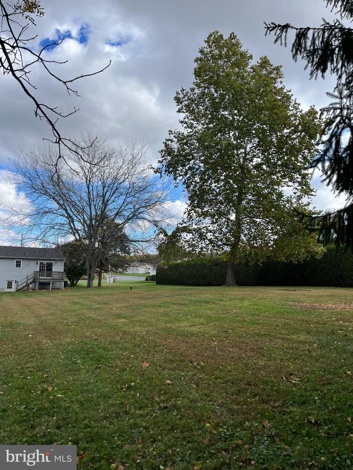 NORTHRIDGE - Residential