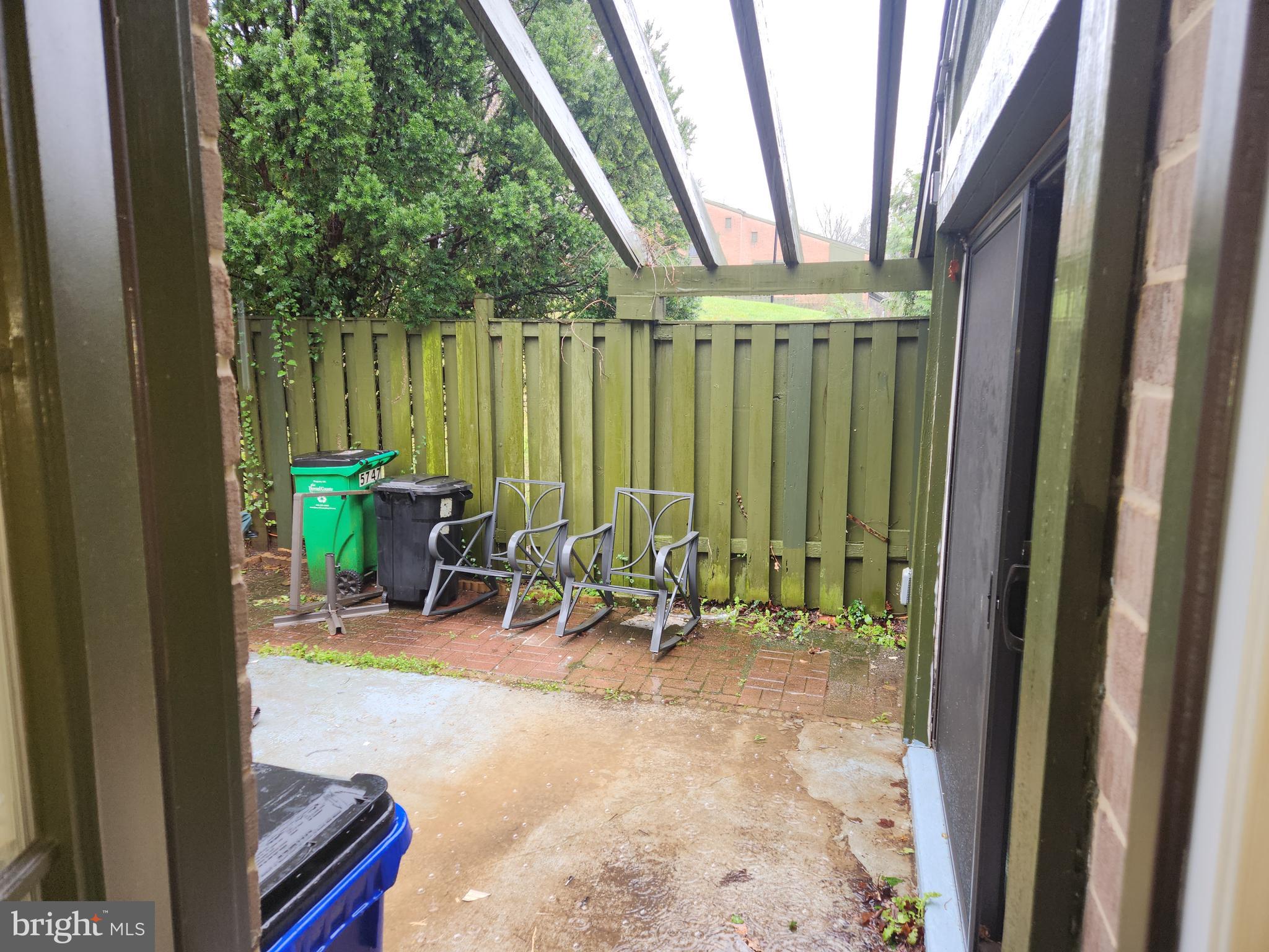 VILLAGE OF OAKLAND MILLS - Residential