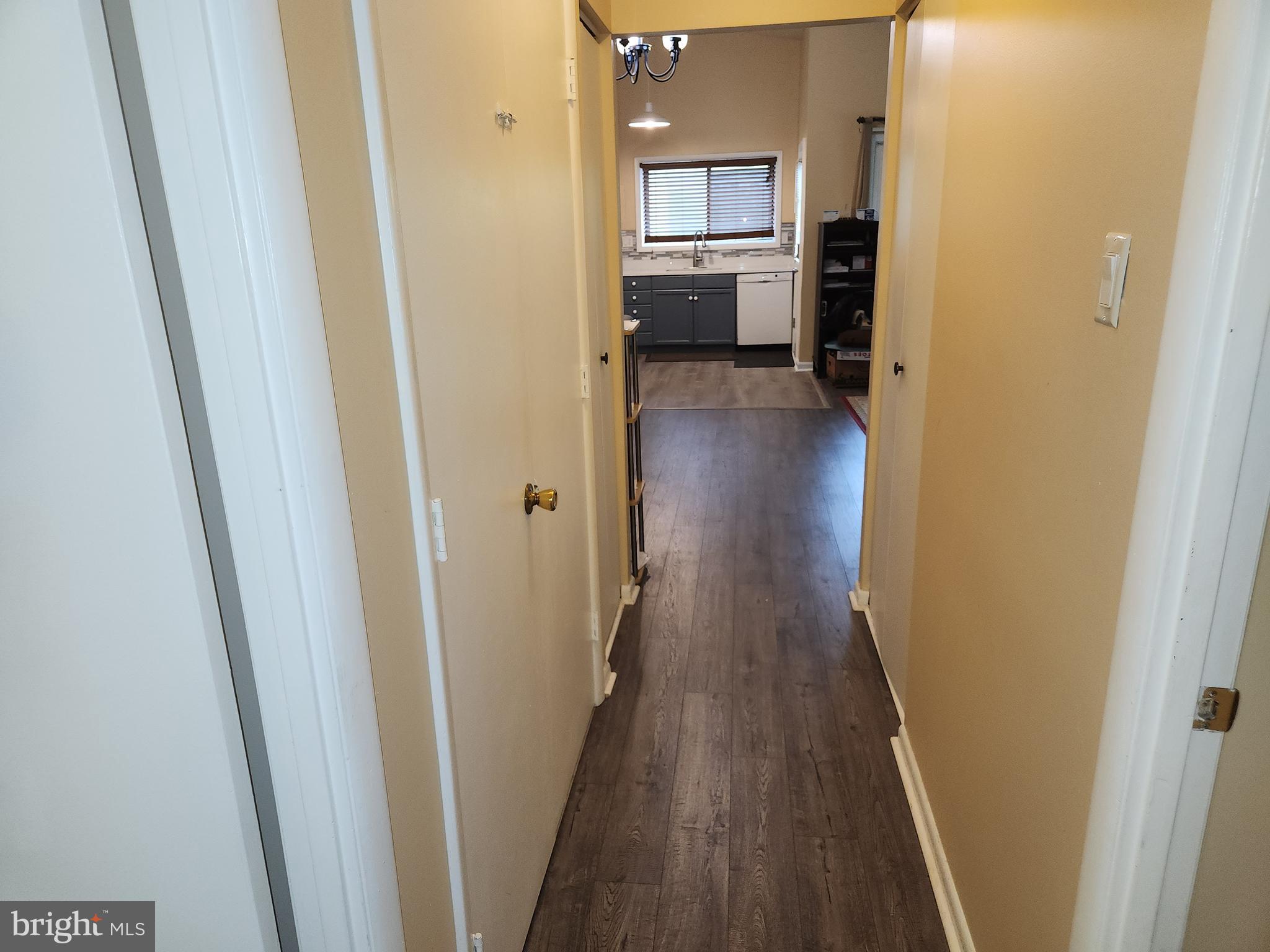 VILLAGE OF OAKLAND MILLS - Residential