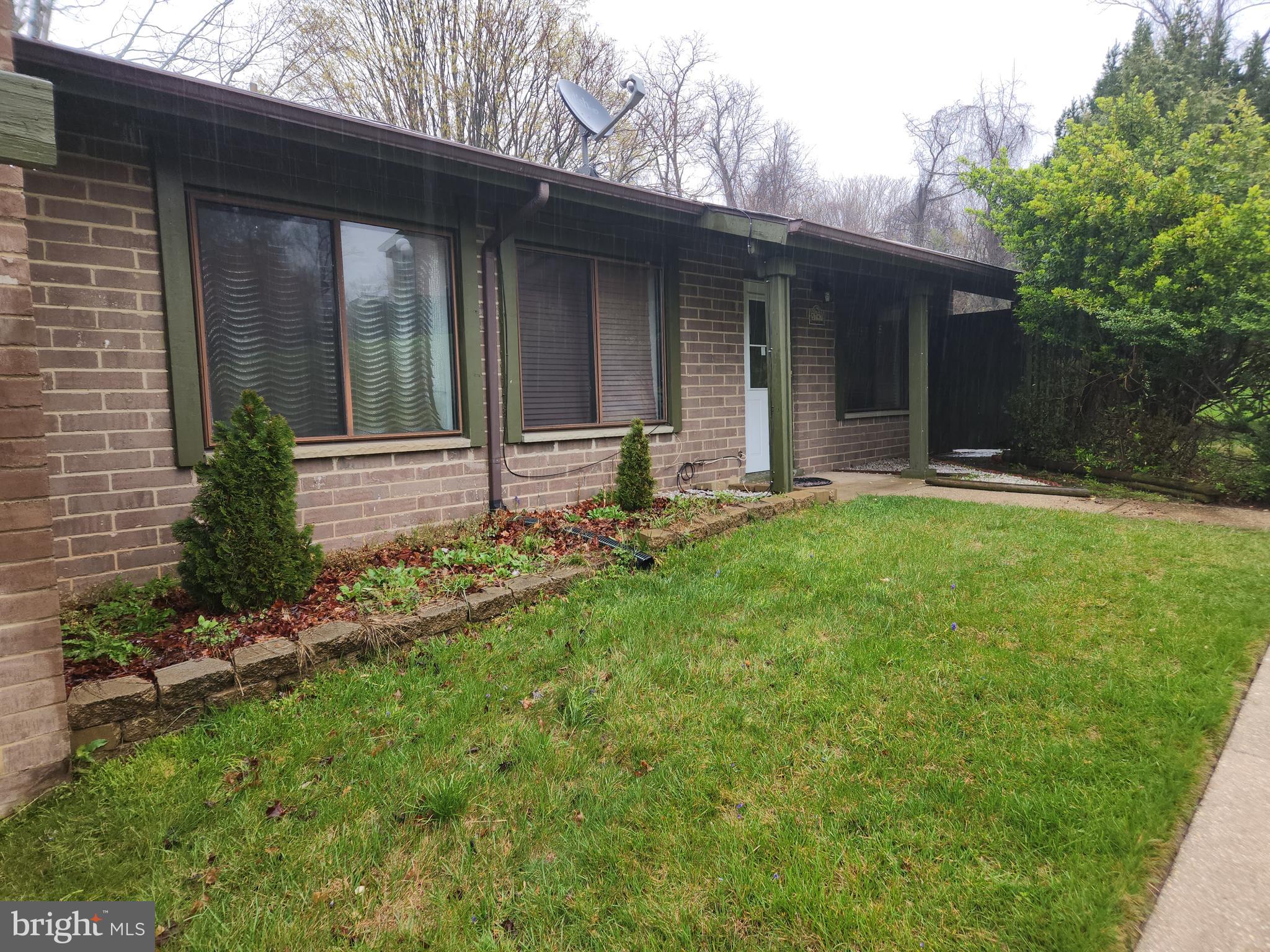 VILLAGE OF OAKLAND MILLS - Residential