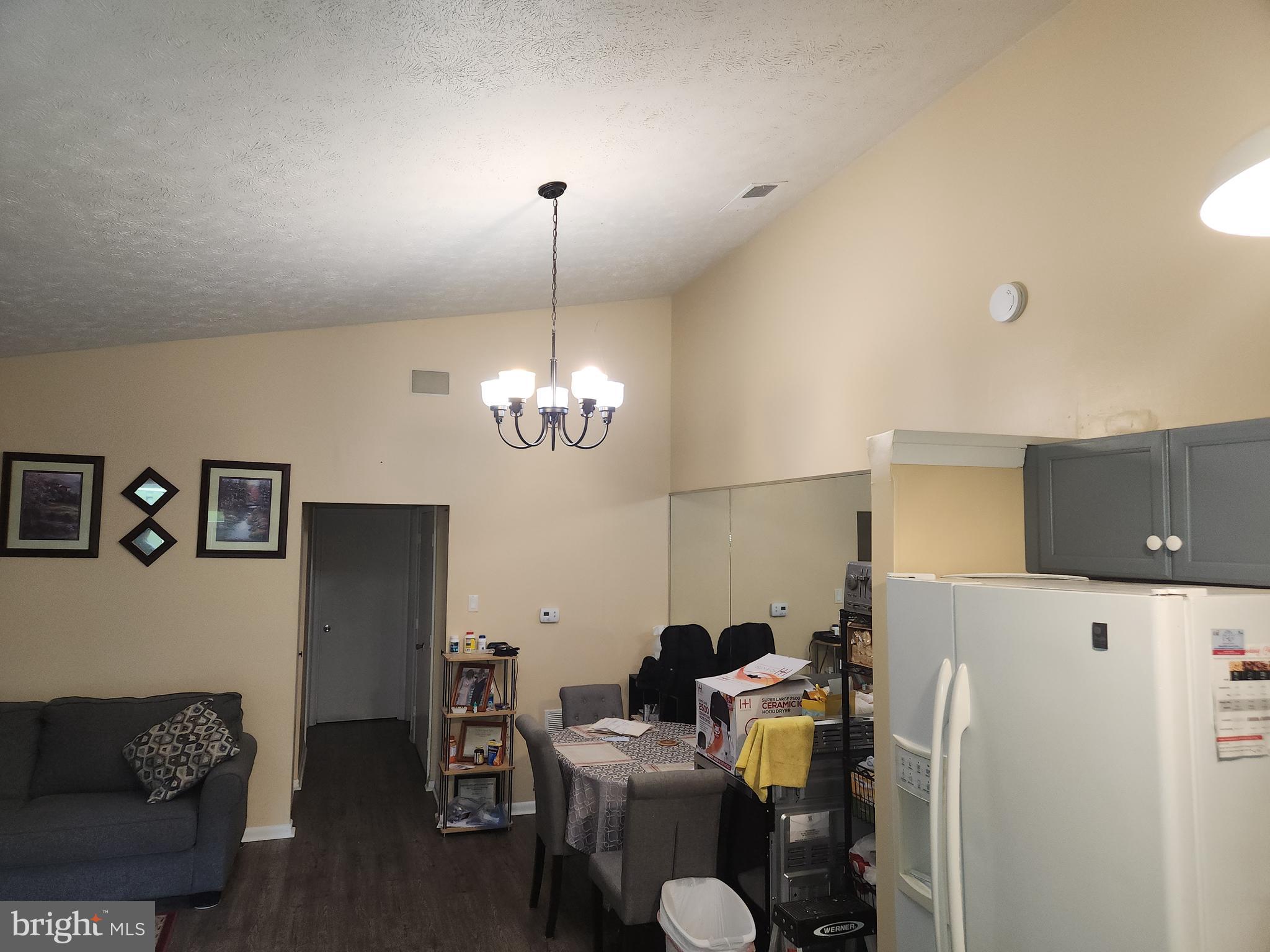 VILLAGE OF OAKLAND MILLS - Residential