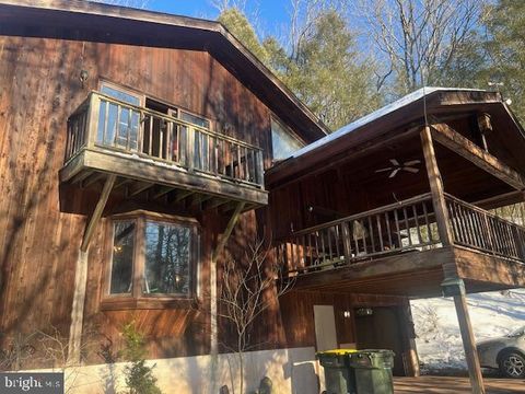 Homes For Sale - 140 Clay Ridge Road<br/> OTTSVILLE, PA 18942