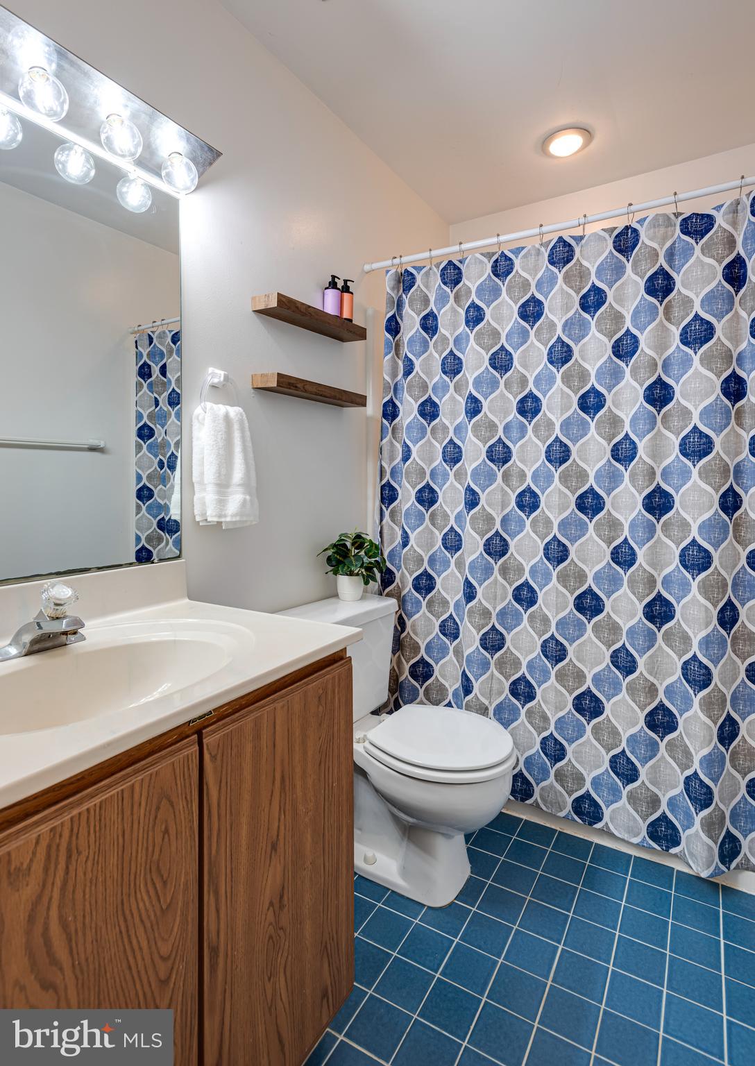 LYNETREE - Residential