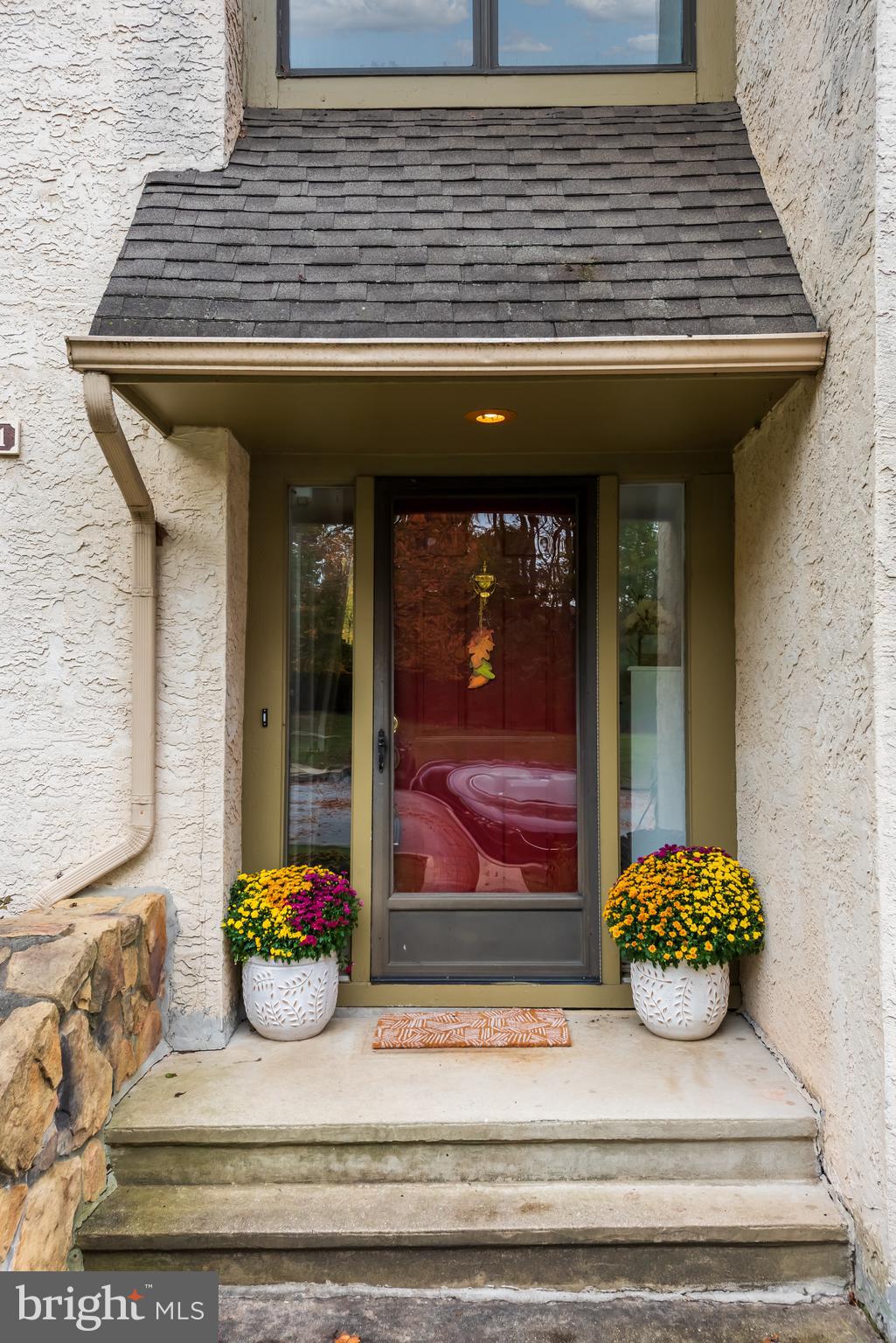 LYNETREE - Residential