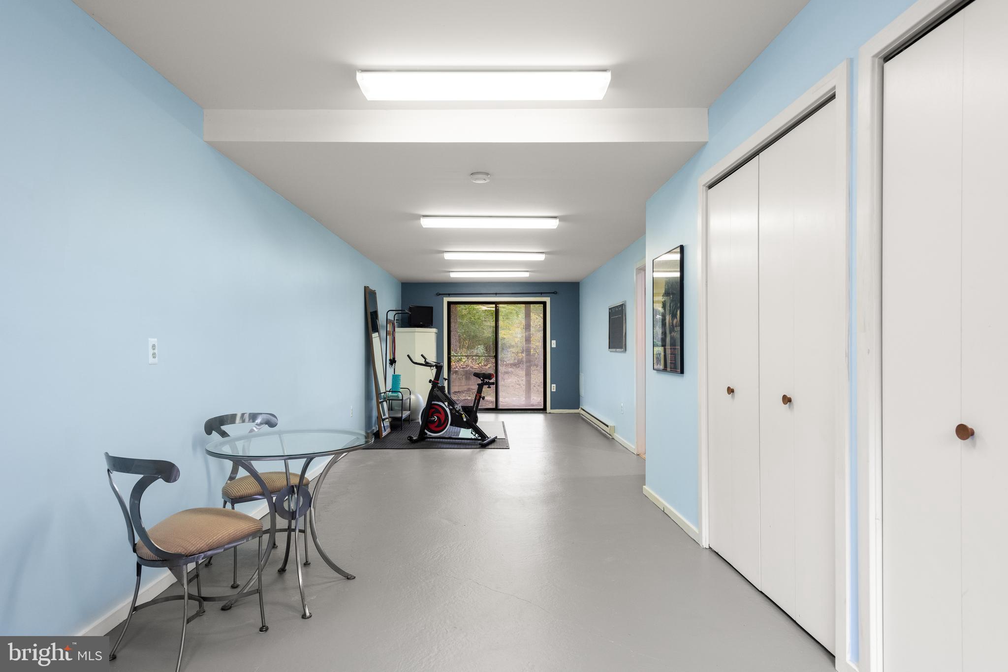 LYNETREE - Residential