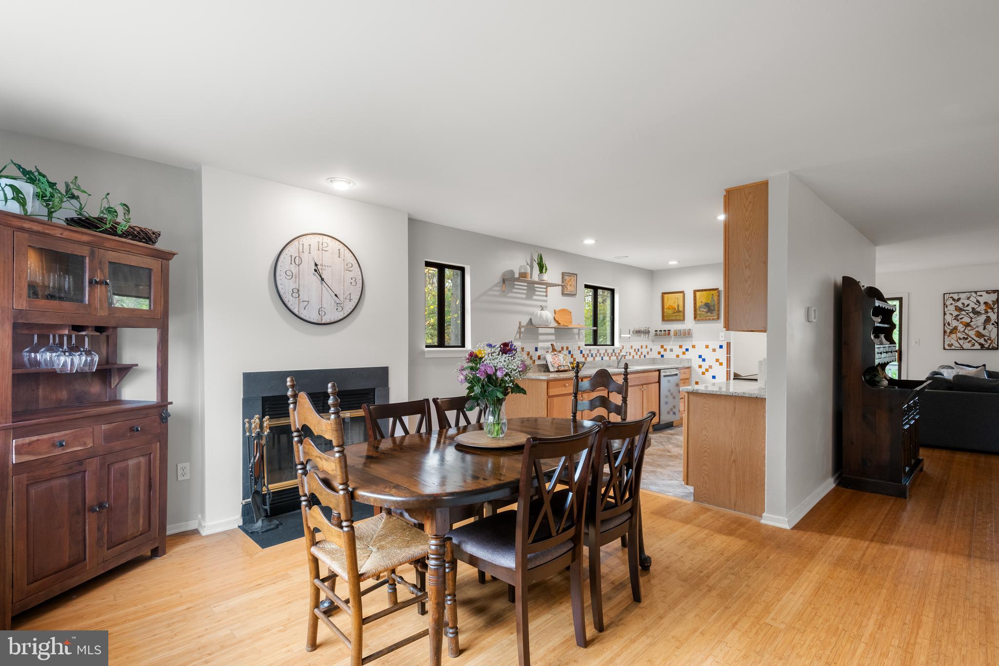 LYNETREE - Residential