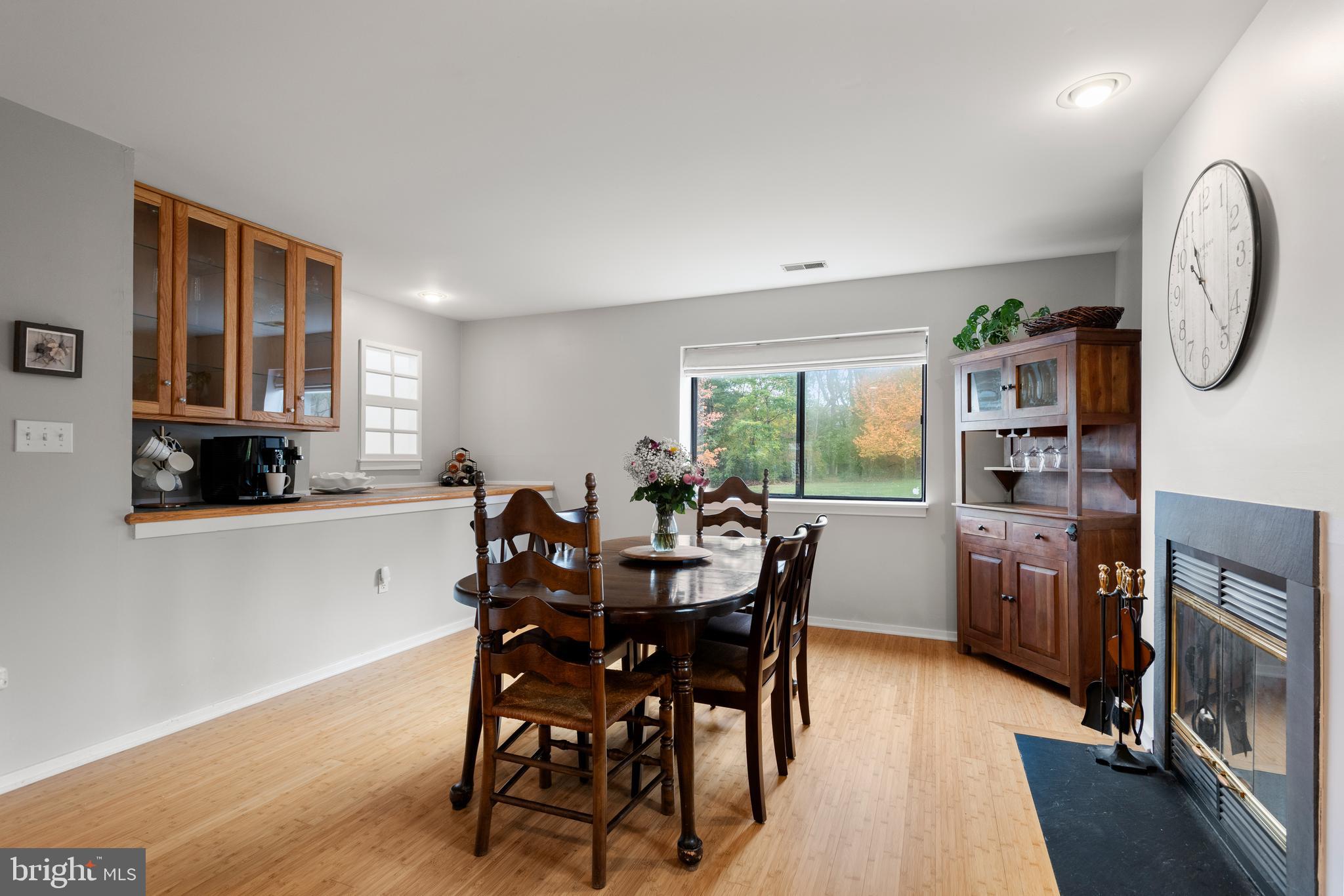 LYNETREE - Residential