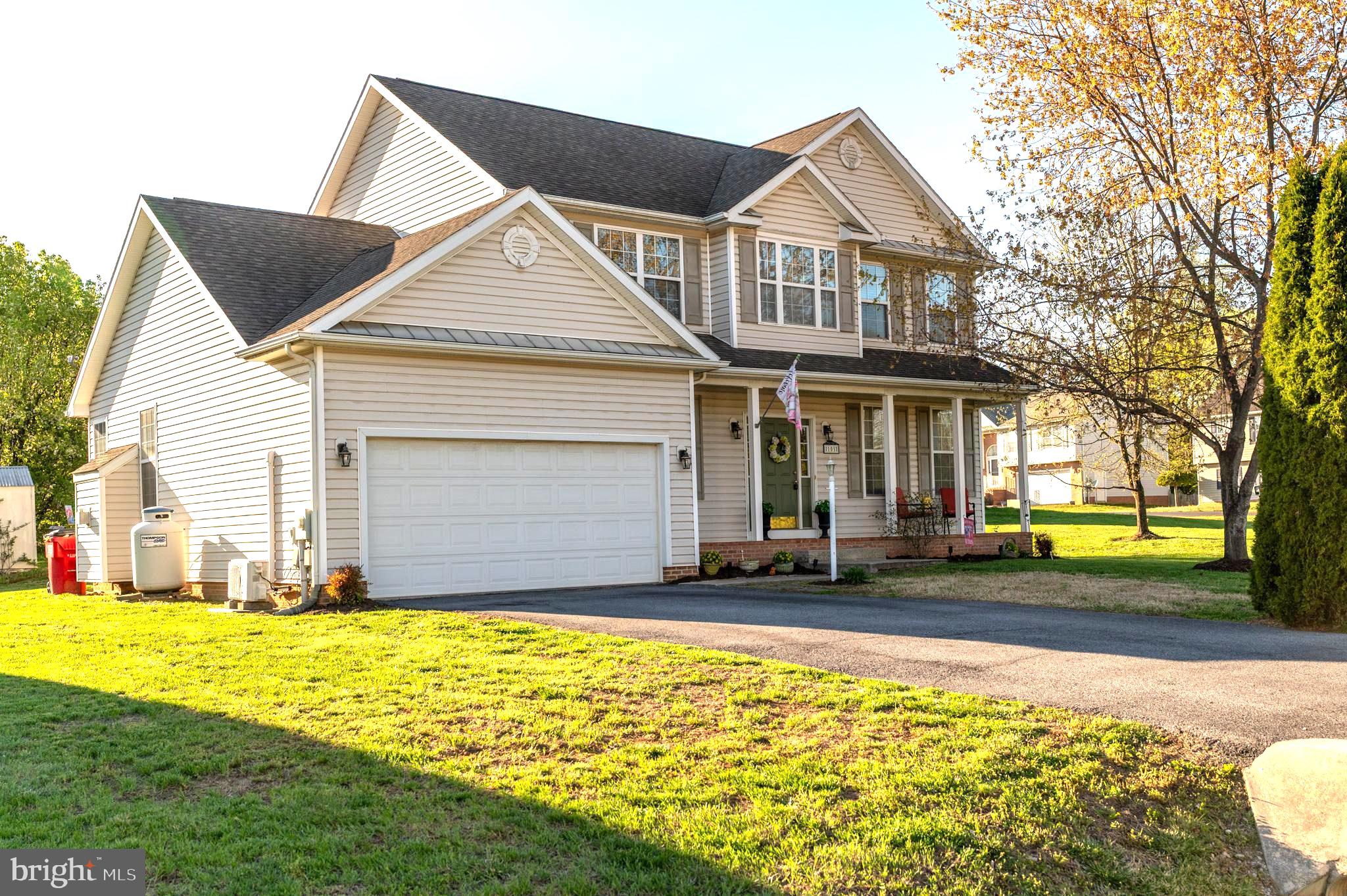 CRESTFIELD - Residential