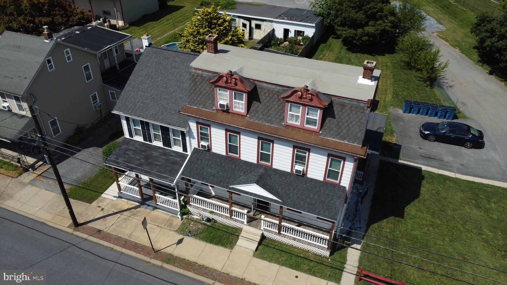 1133 LANCASTER AVENUE