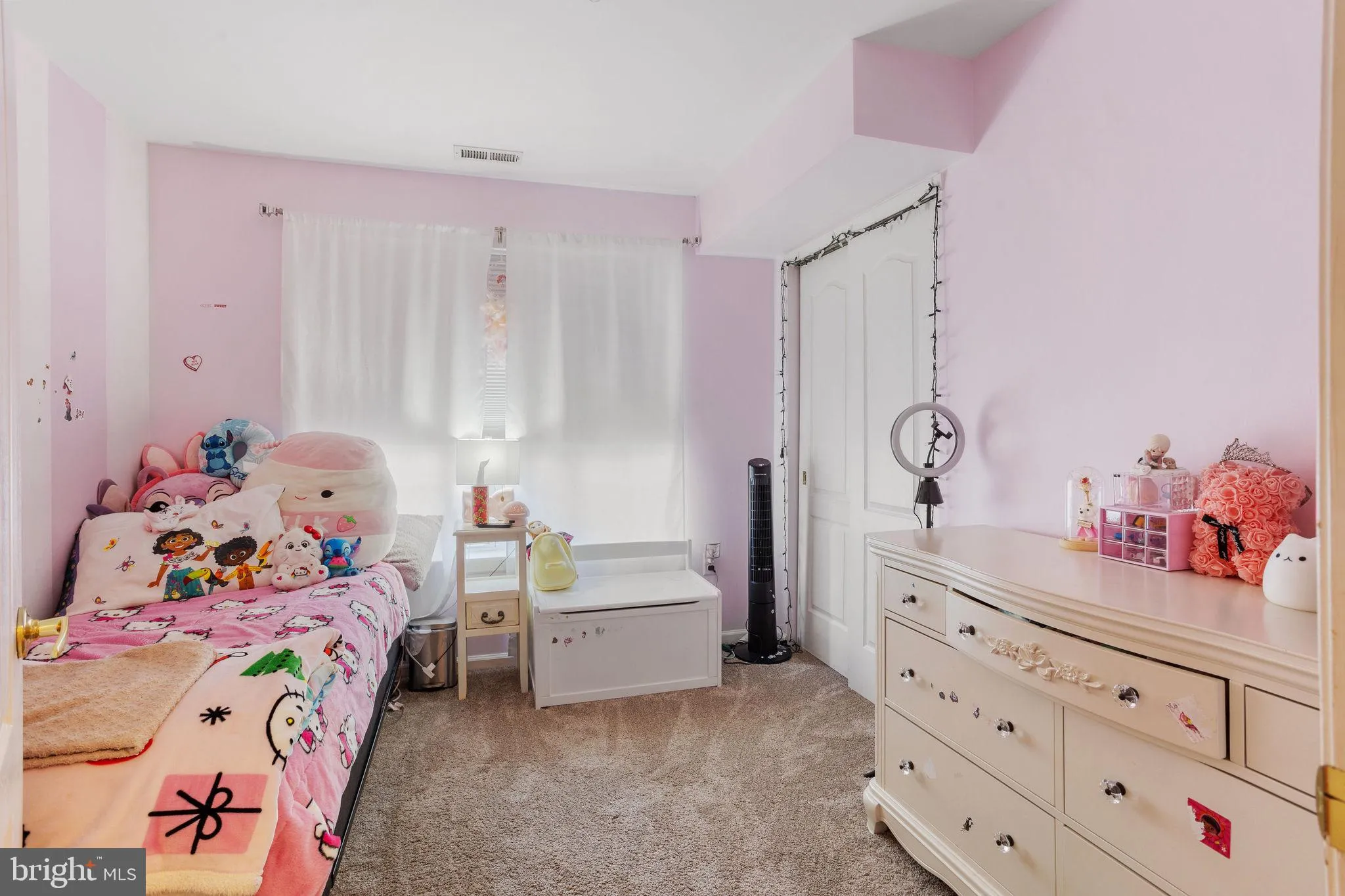 Delran, New Jersey 08075, United States, 3 Bedrooms Bedrooms, ,2 BathroomsBathrooms,Residential,Contingent,124488