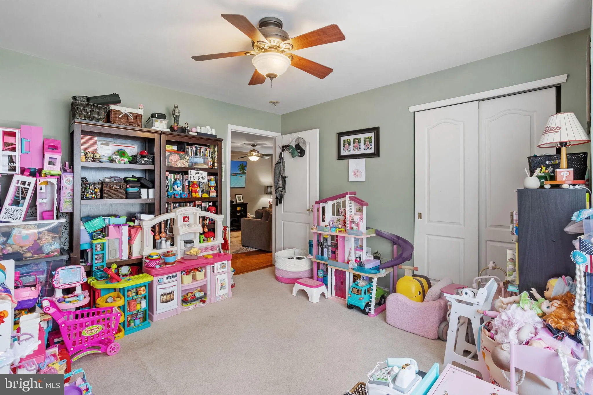 Delran, New Jersey 08075, United States, 3 Bedrooms Bedrooms, ,2 BathroomsBathrooms,Residential,Contingent,124488