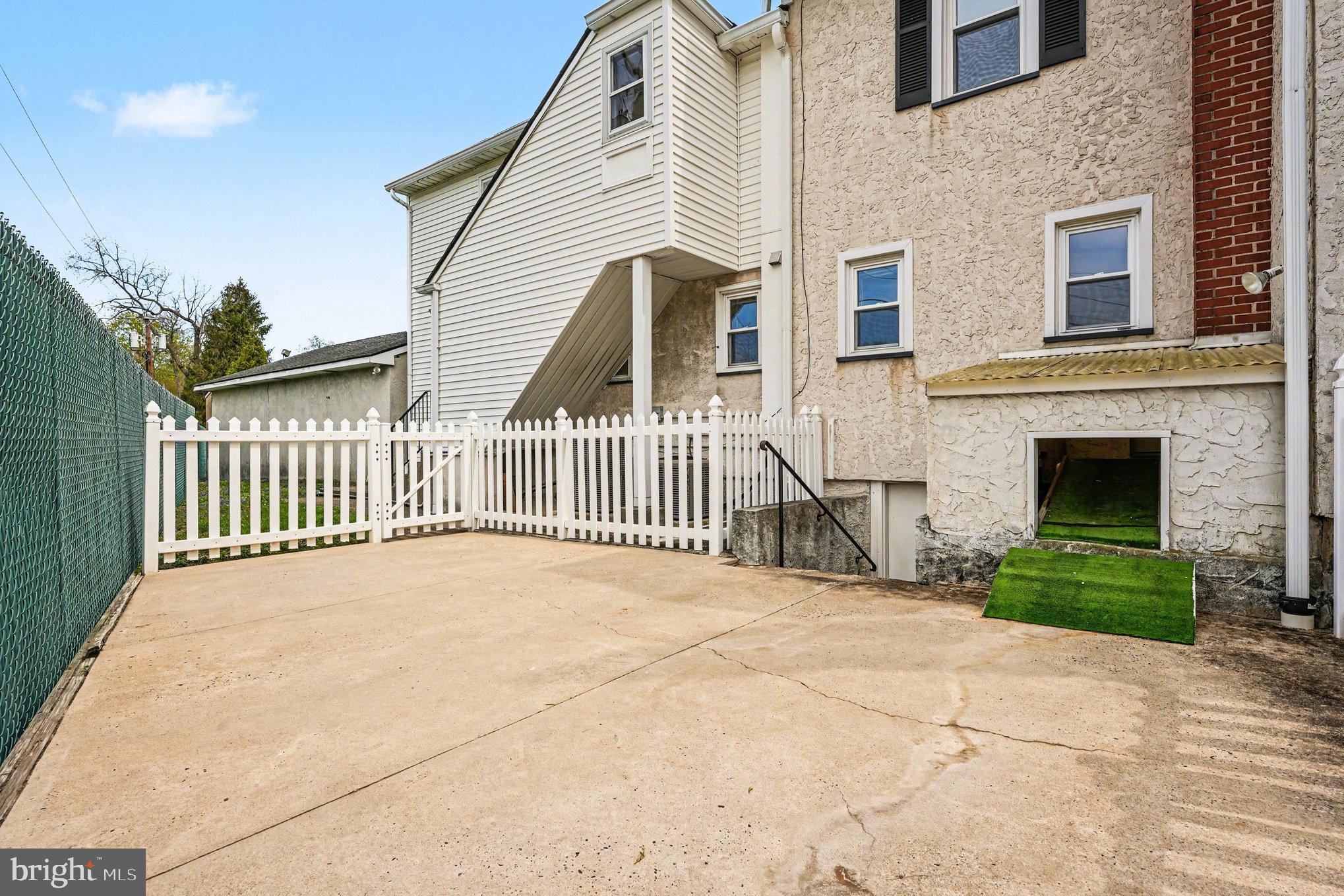 HIGHLANDS - Residential