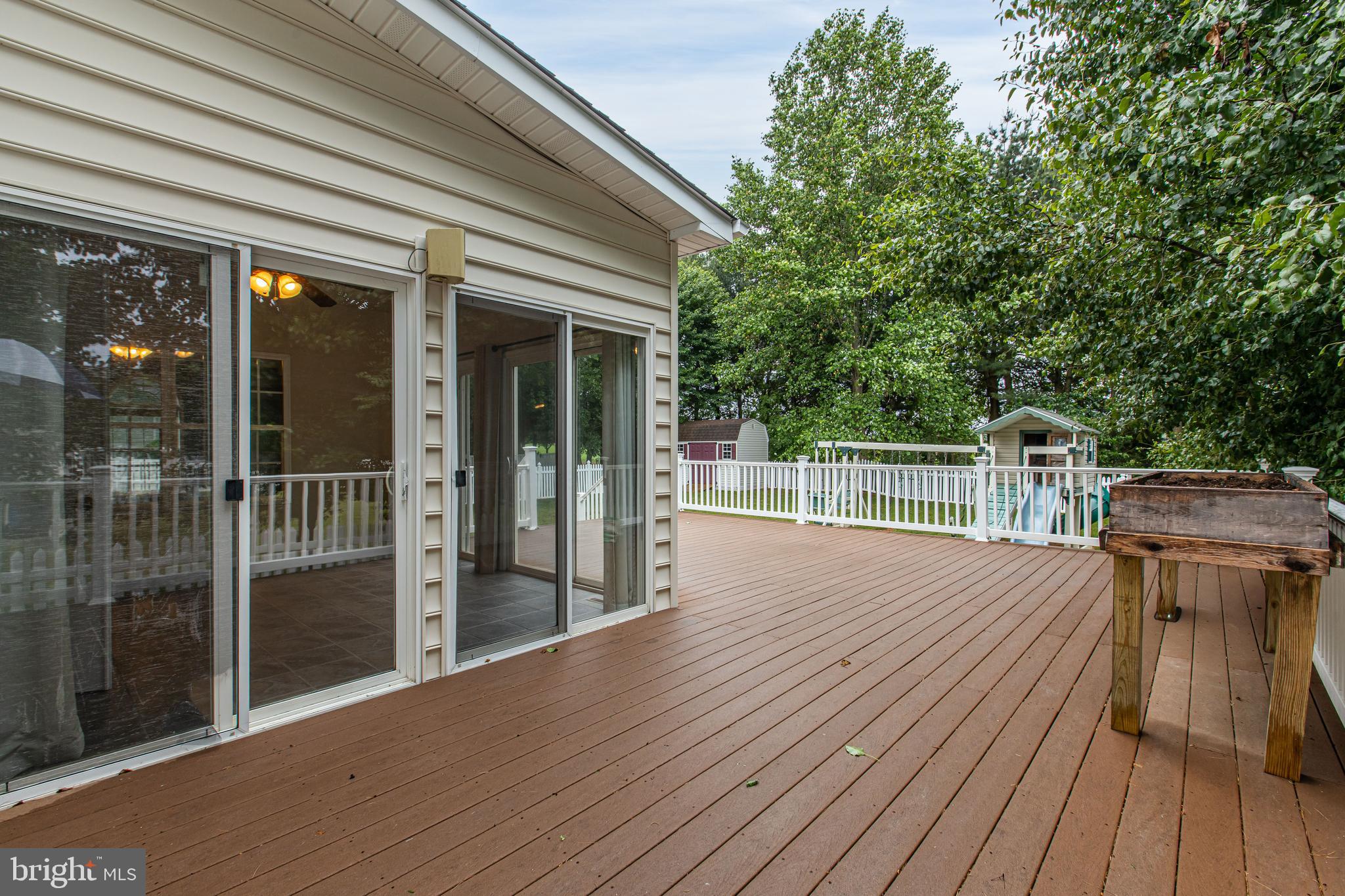 450 ORCHARD GROVE WAY