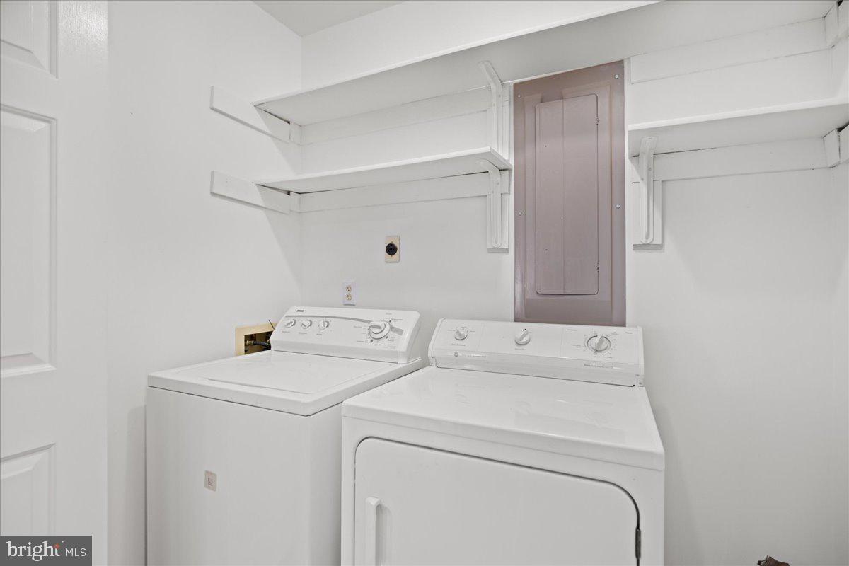 COVE POINT - Residential