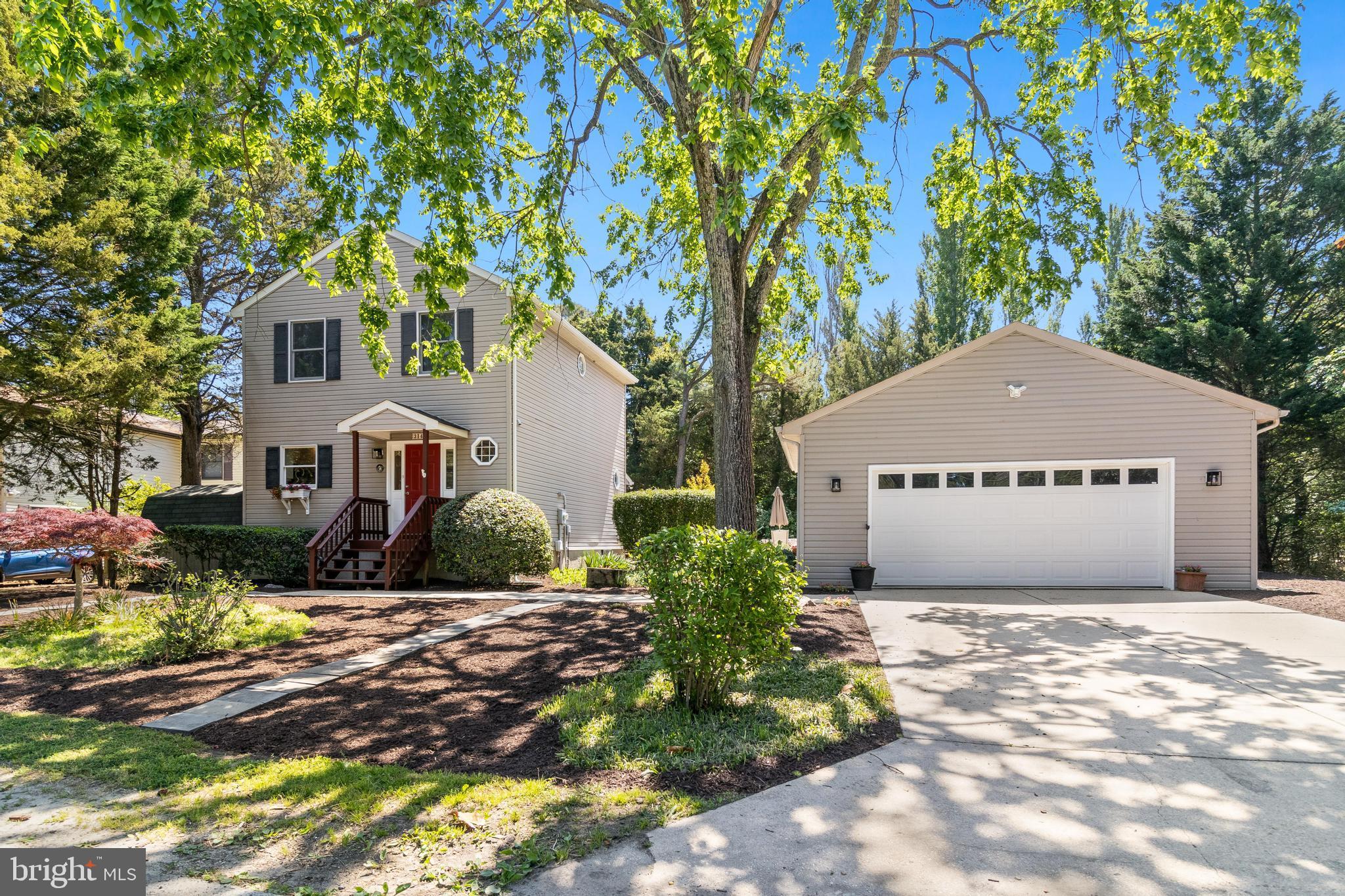 COVE POINT - Residential