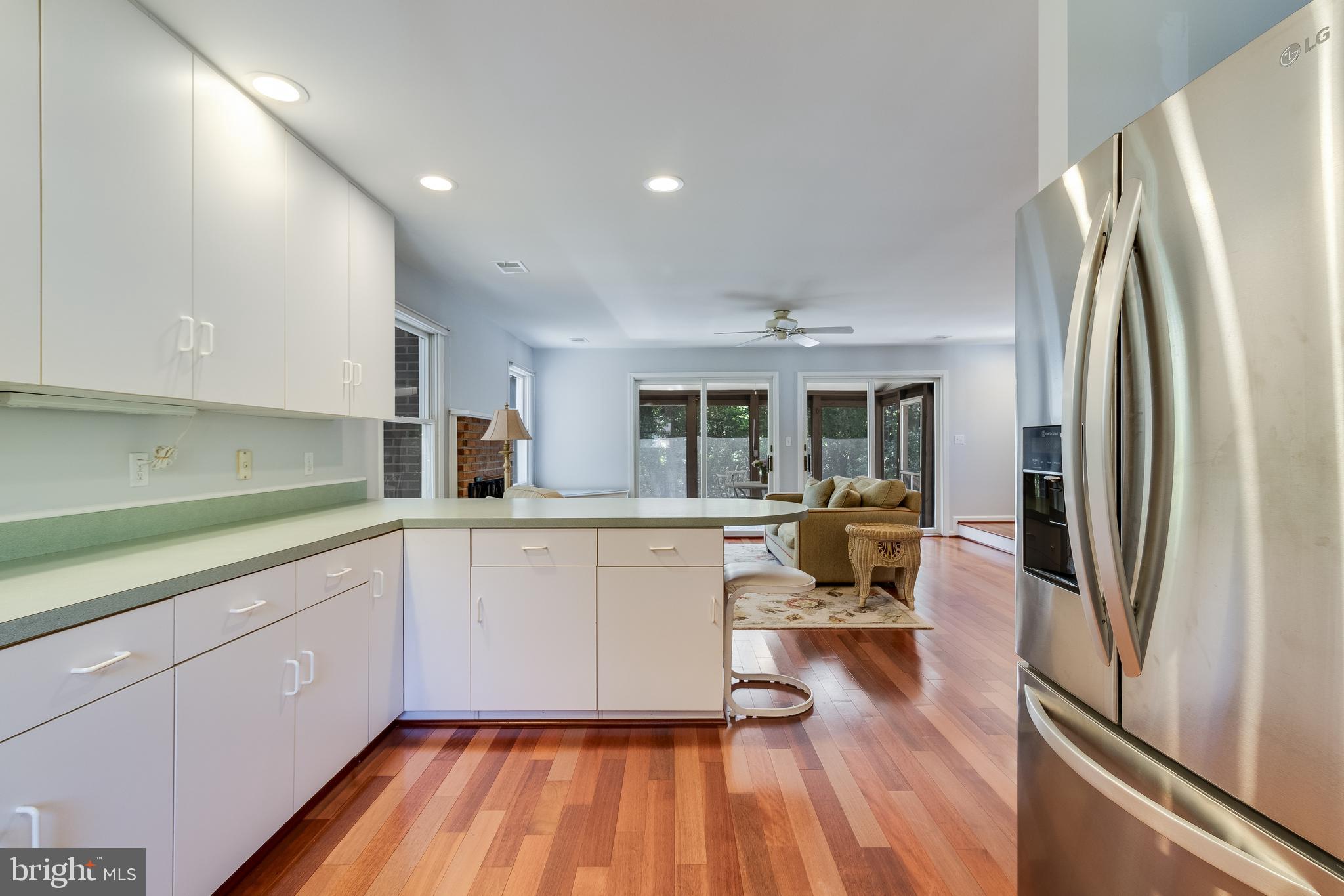 COVE POINT - Residential